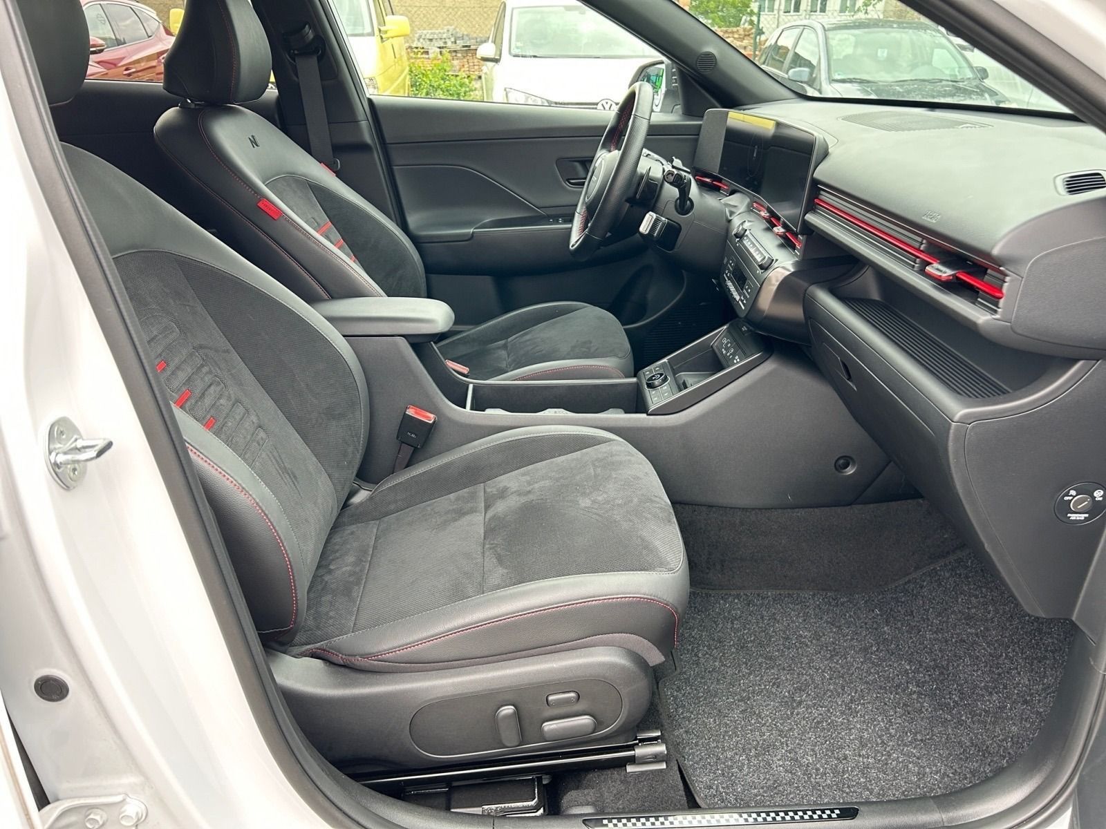 Hyundai KONA 1.6 T-Gdi DCT 4WD N LINE - Samsaru's Car Outlet
