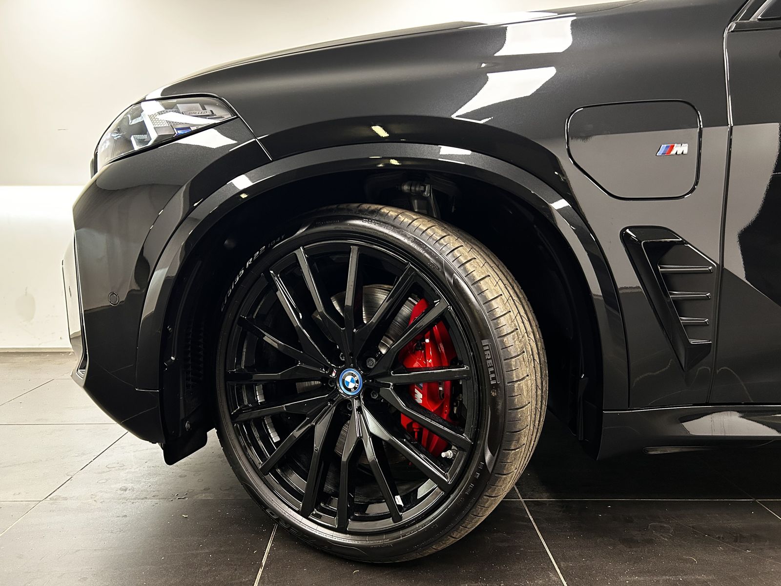 BMW X5 xDrive50e M Sportpaket Pro B&W Pano. AHK DAB