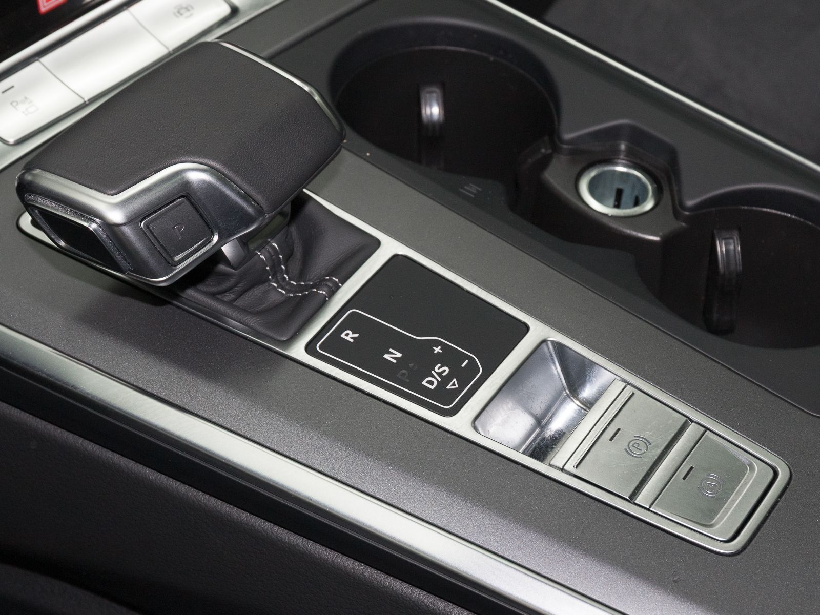 Audi A6 Avant 35 TDI ADVANCED - Samsaru's Car Outlet