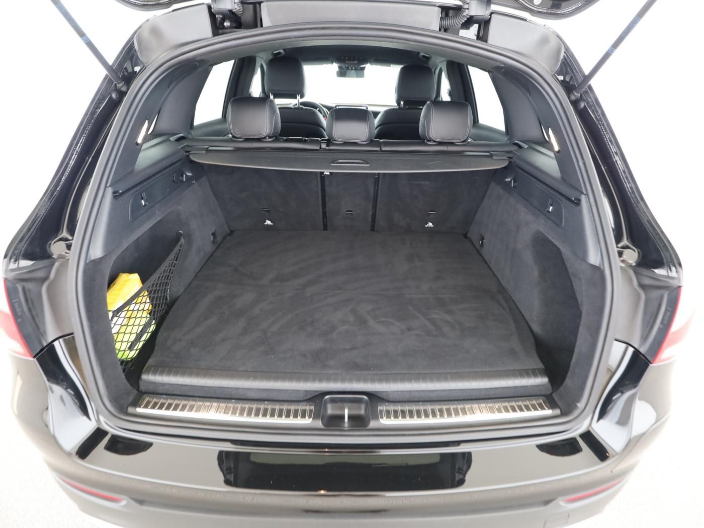 Mercedes-Benz GLC 300 de 4M AMG - Samsaru's Car Outlet
