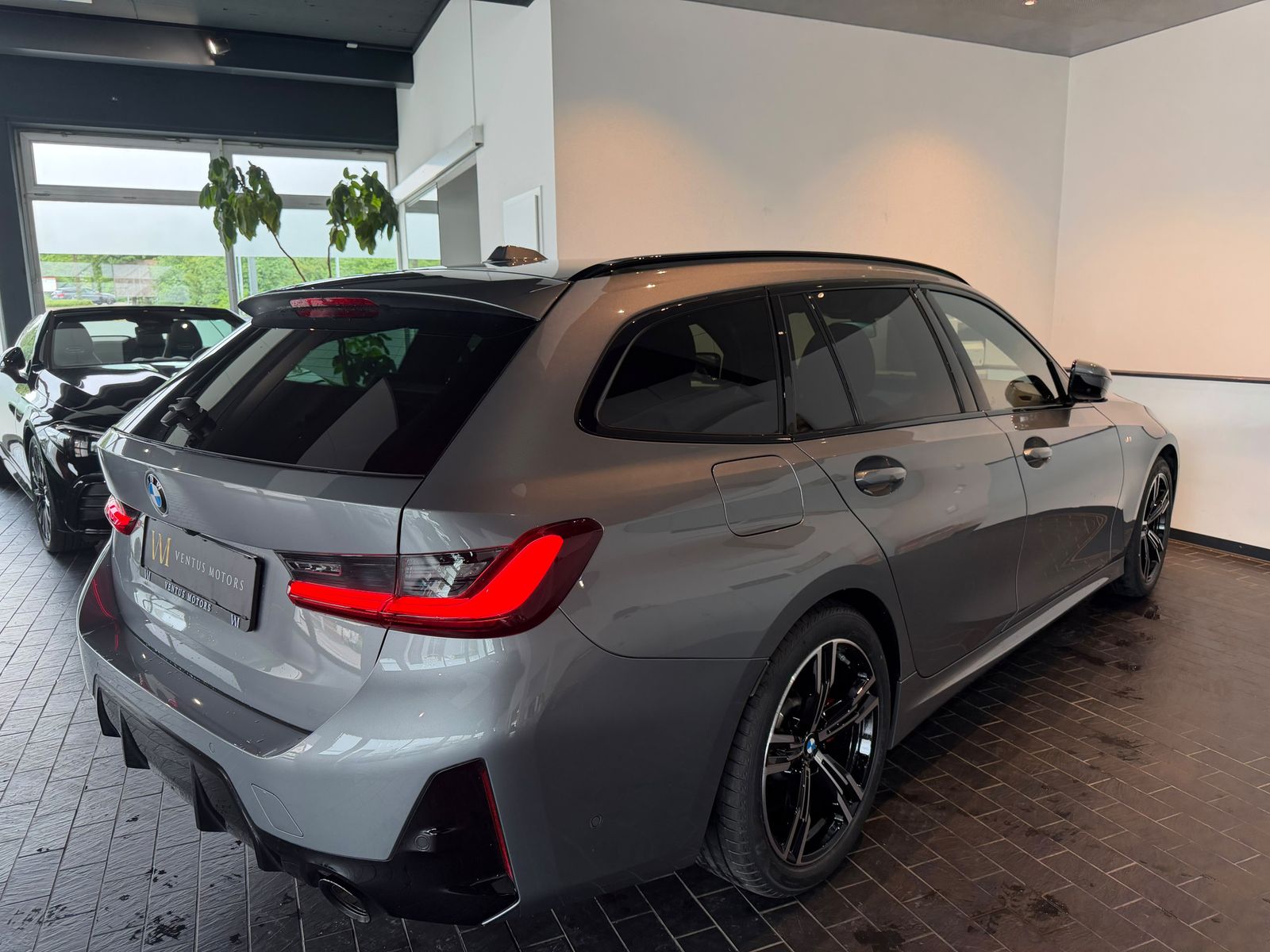 BMW 320 d xDrive *M-Sport PRO*NAVI*LED*ACC*Lane*