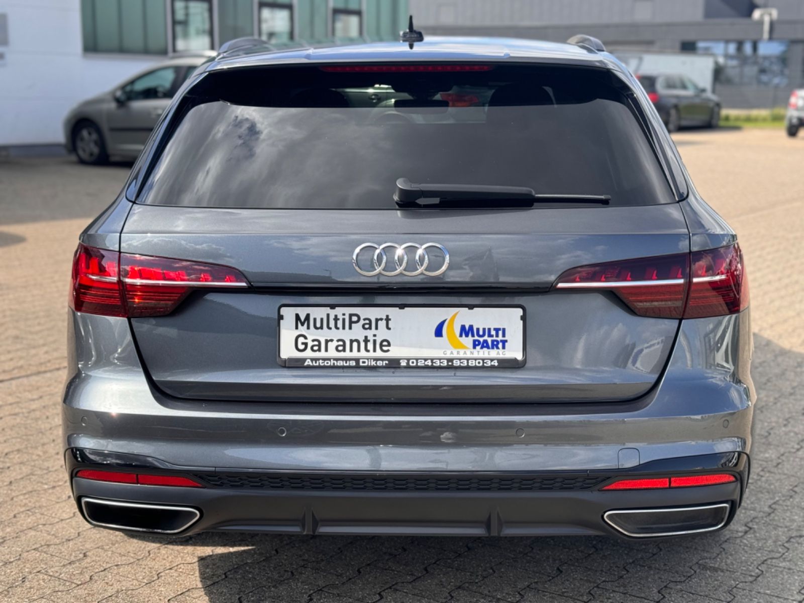 Audi A4 Avant 35 TDI S line - Samsaru's Car Outlet