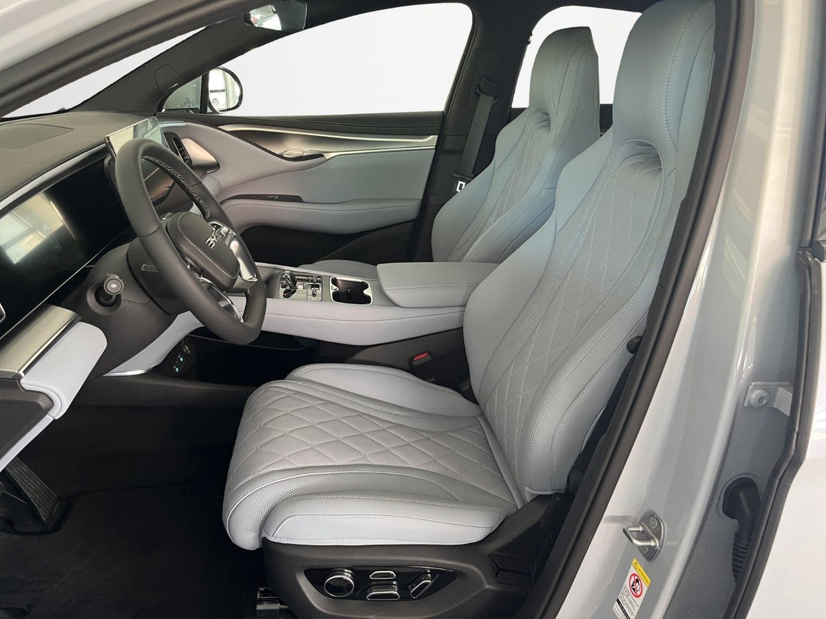 BYD Sealion 7
