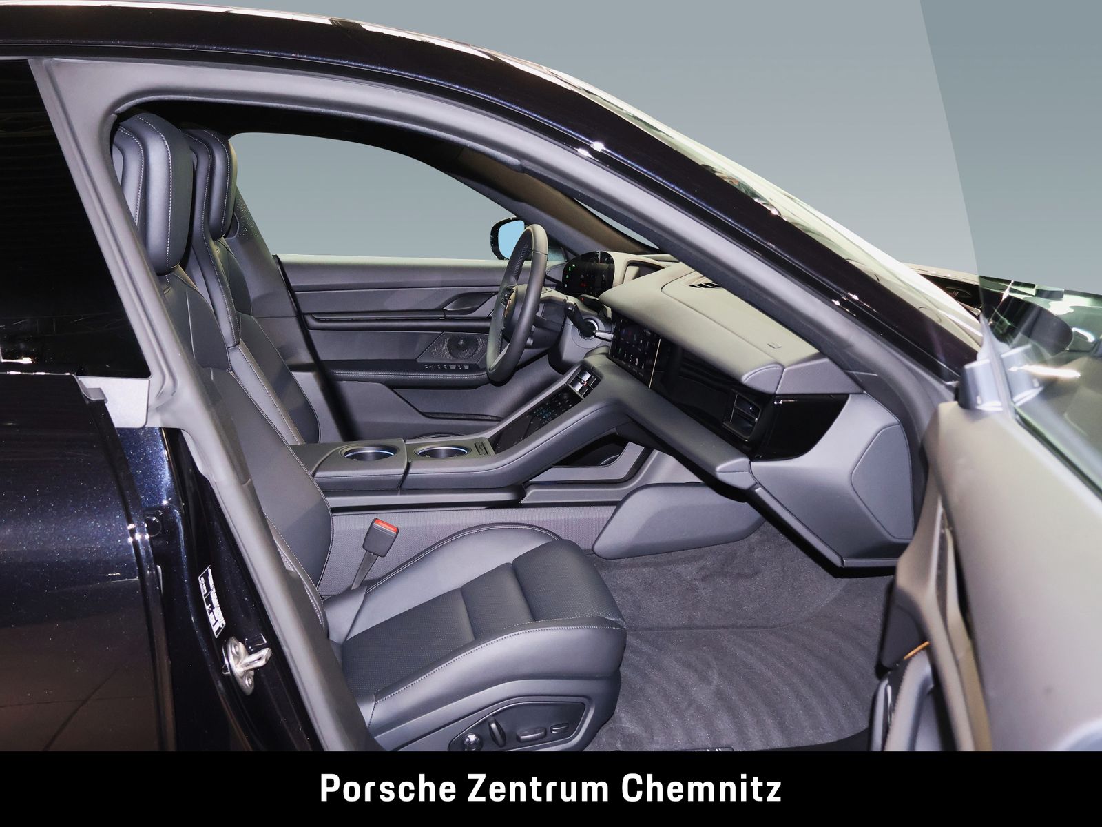 Porsche Taycan 4 Großer Akku!;4+1Sitze;Pano;BOSE