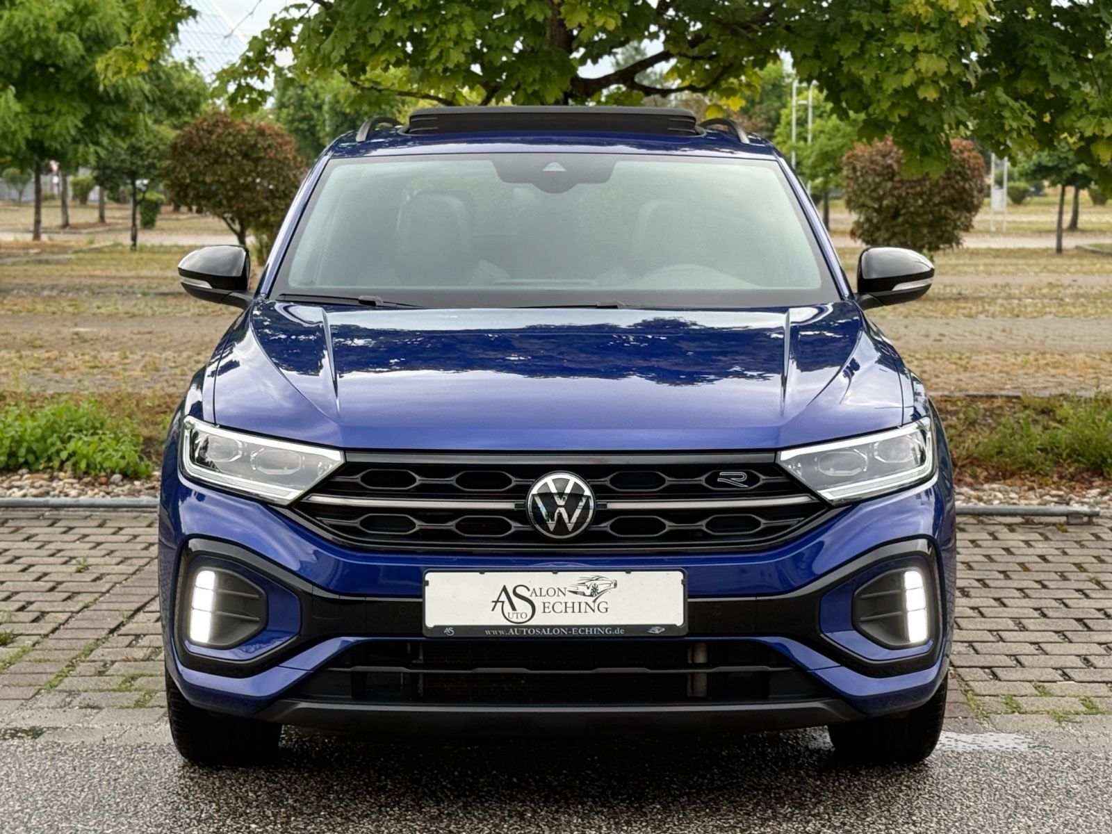 Volkswagen T-Roc TDI R-Line - Samsaru's Car Outlet