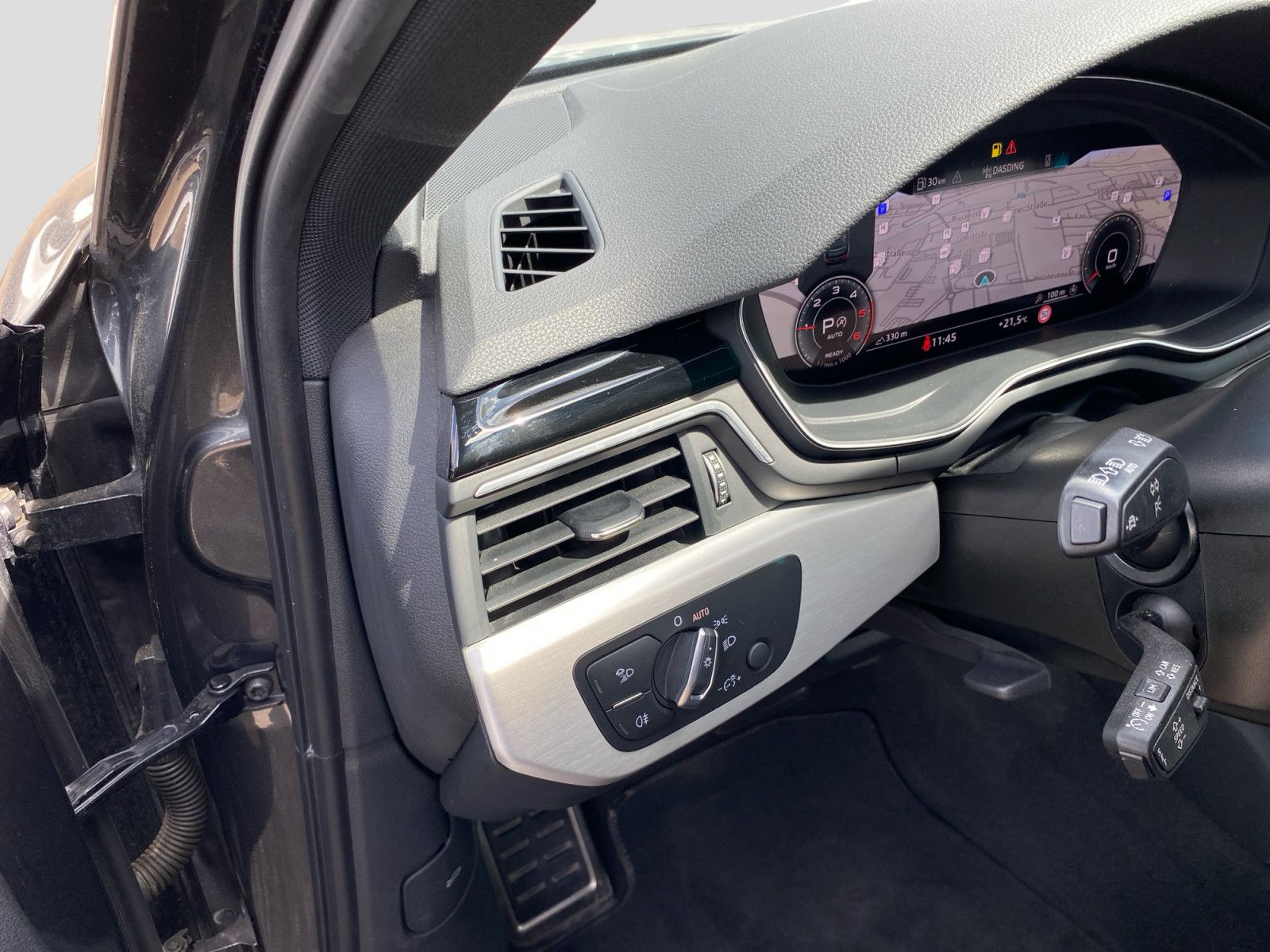 Audi A4 40 quattro 2.0TDI Avant S line ACC AHK KAMERA