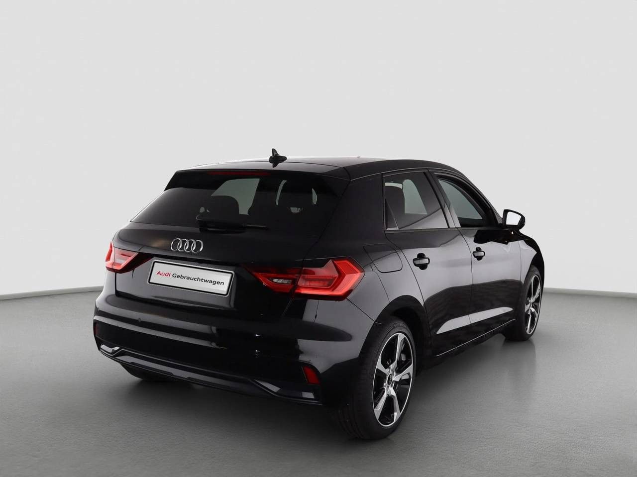Audi A1 Sportback 30 TFSI ADVANCED - Samsaru's Car Outlet