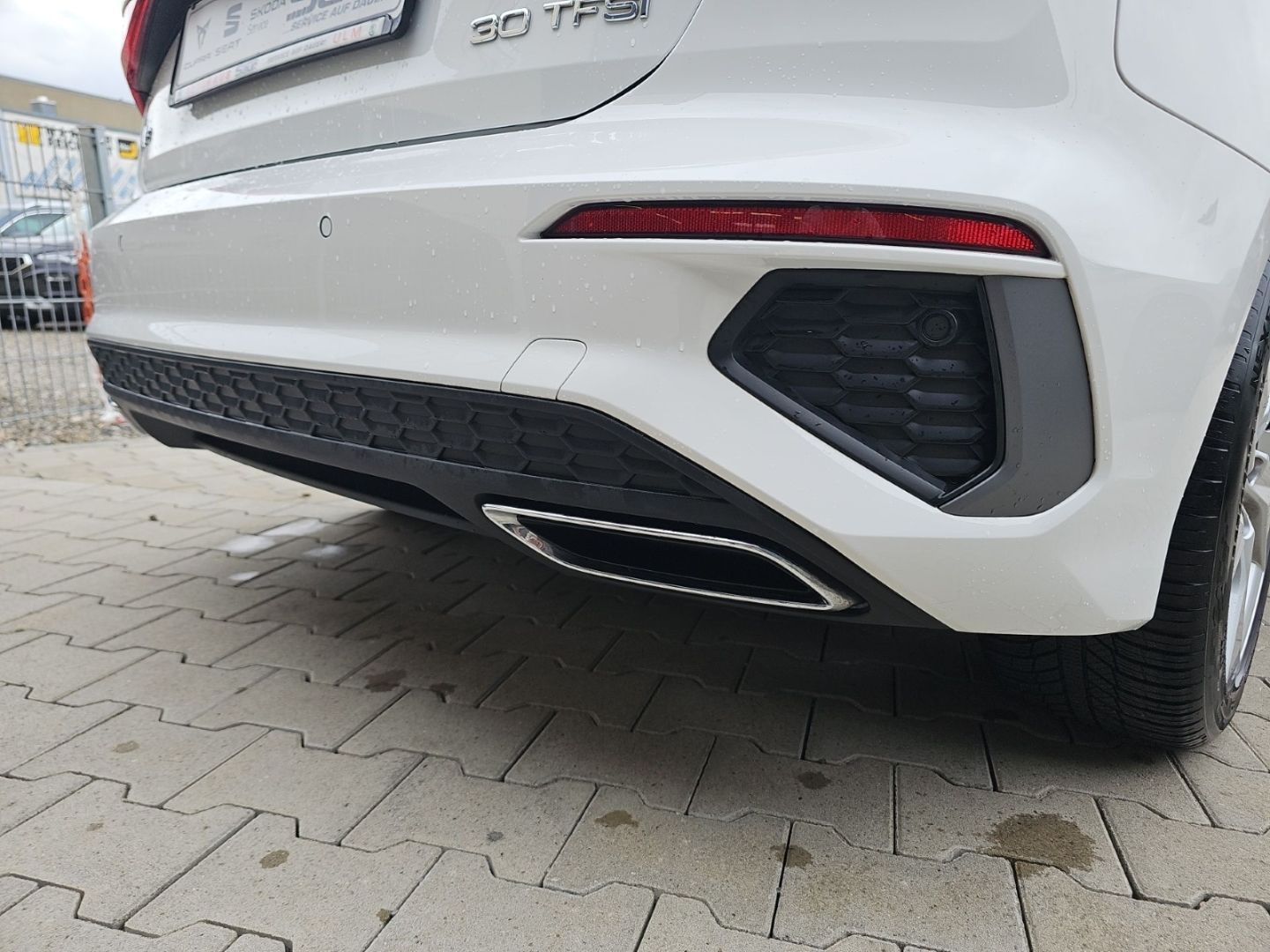 Audi A3 Sportback 30 TFSI S line KLIMA PDC NAVI SHZ D