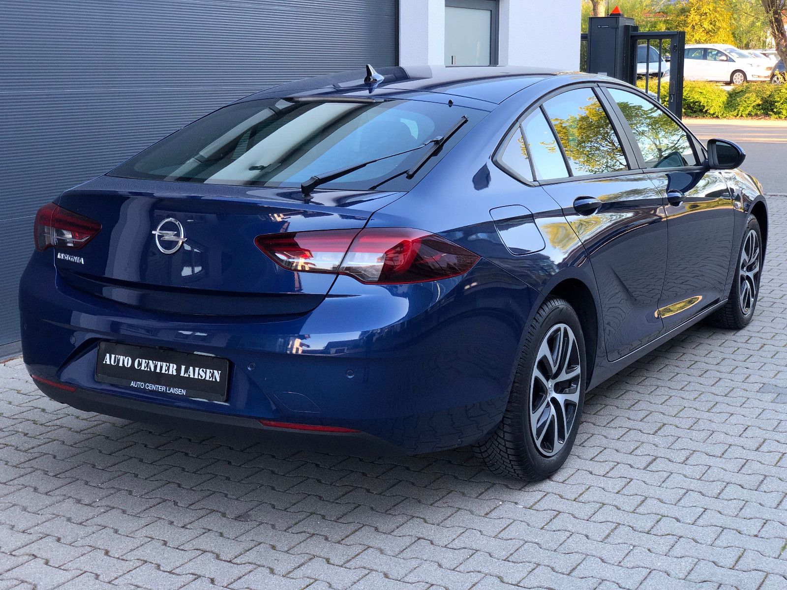 Opel Insignia B GS Edition - Samsaru's Car Outlet