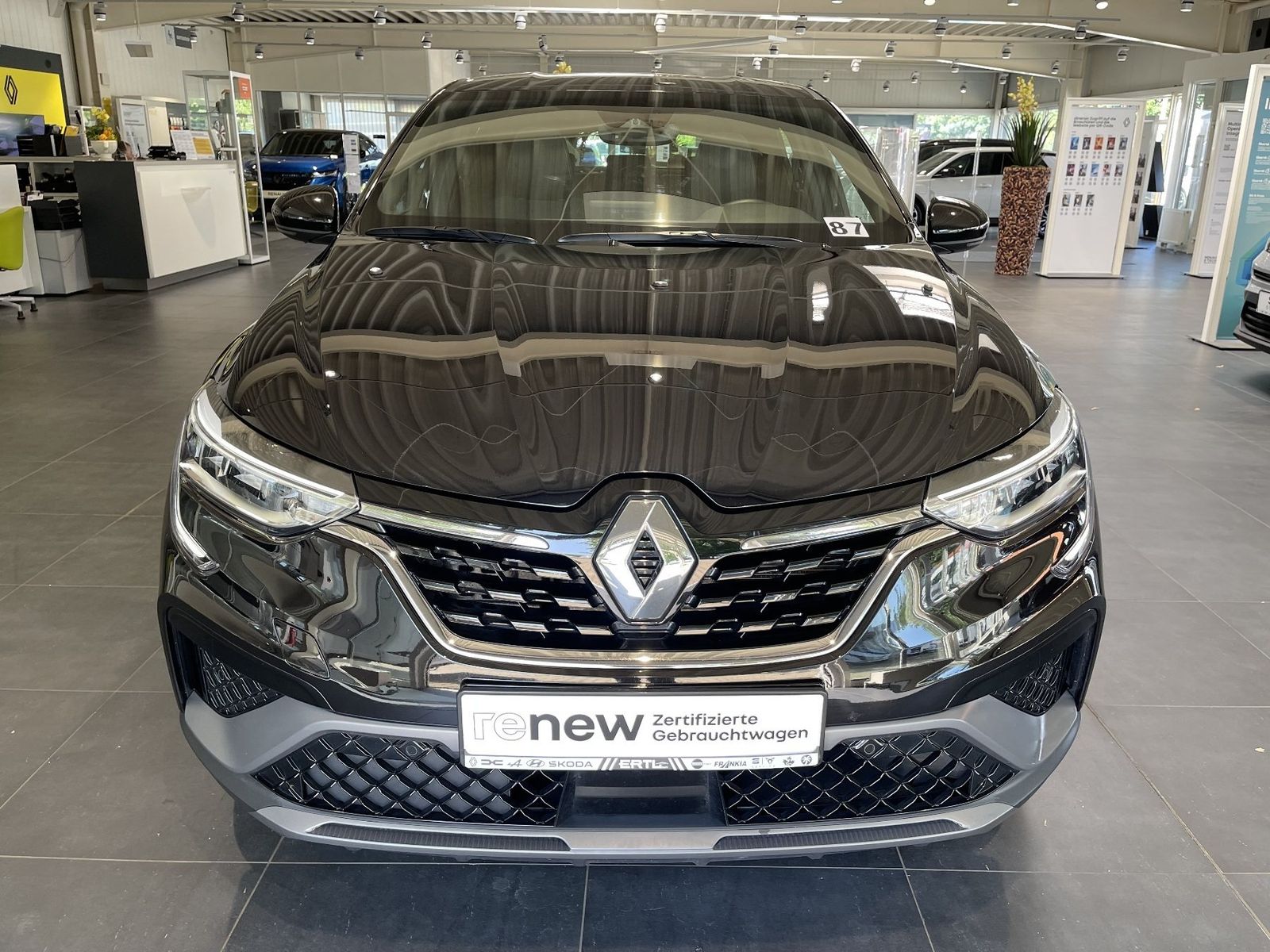 Renault Arkana R.S. LINE E-TECH - Samsaru's Car Outlet