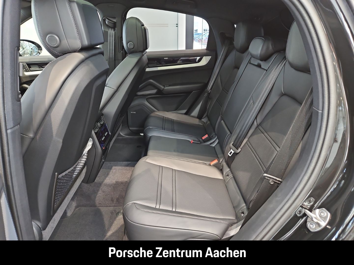 Porsche Cayenne S E-Hybrid Coupe BOSE Sportabgasanlage