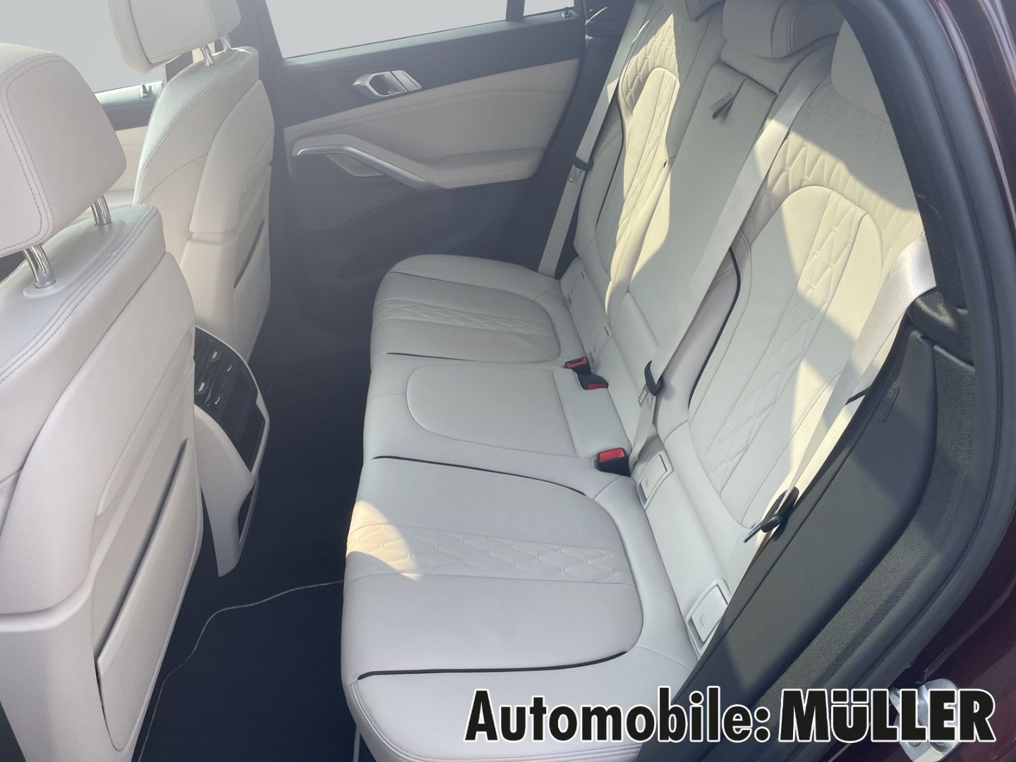 BMW X6 xDrive40d M-Sport*360°Kamera*AHK*Pano.*Harman