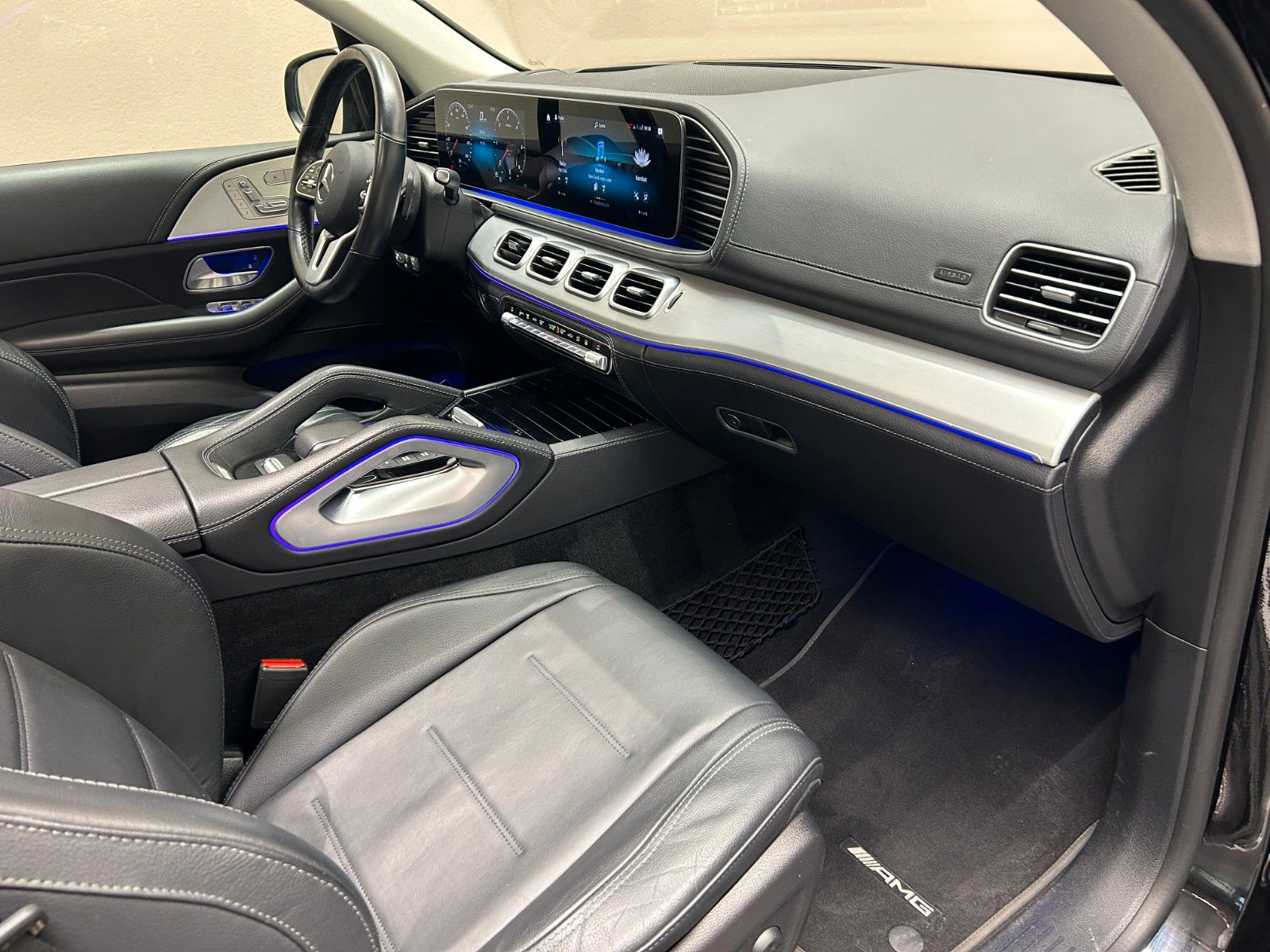 Mercedes-Benz GLE400 d 4M *AMG*NIGHT*PANO*STANDHZ*AHK*H-U*360*