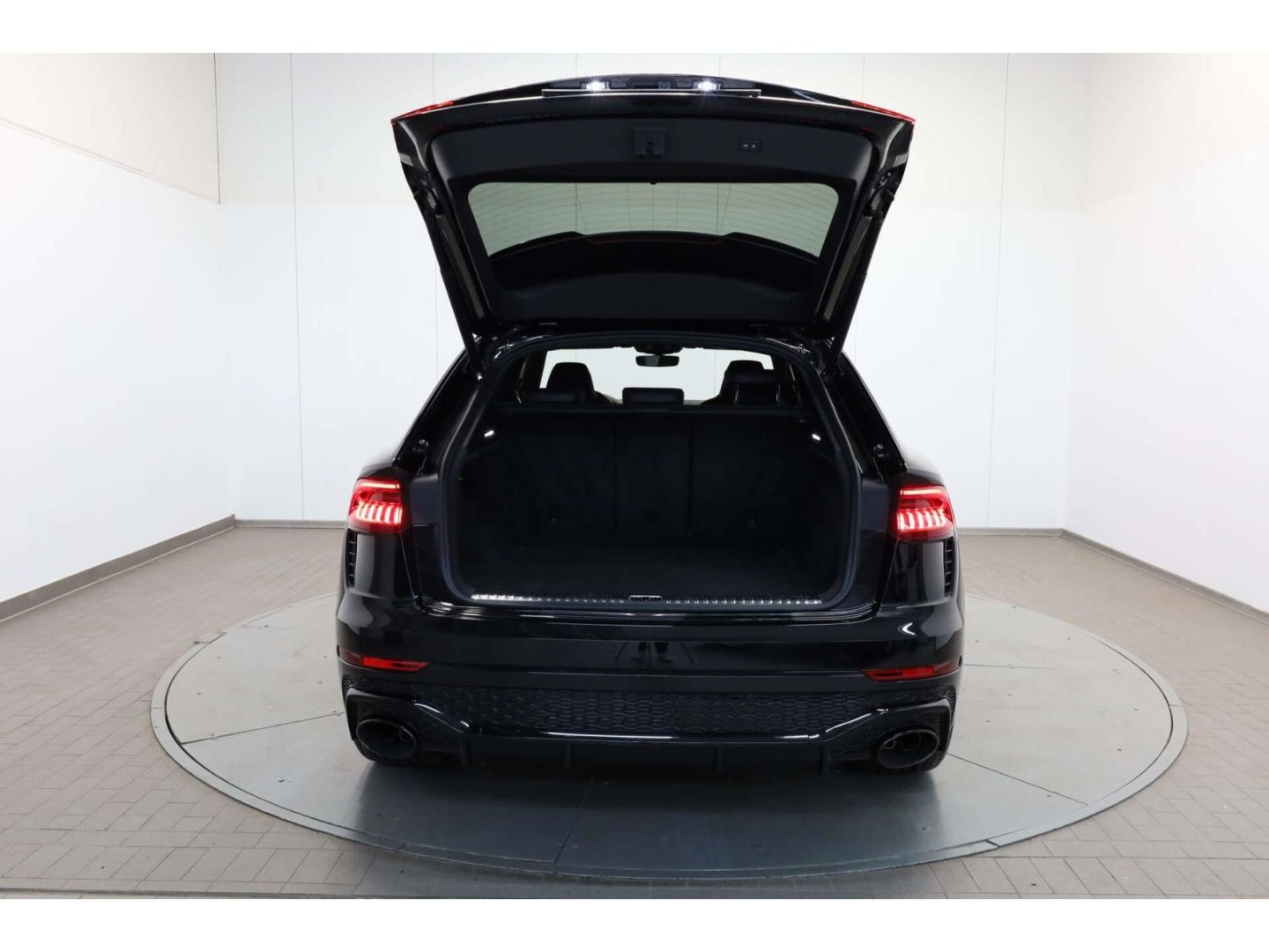 Audi RSQ8 4.0 TFSI quattro