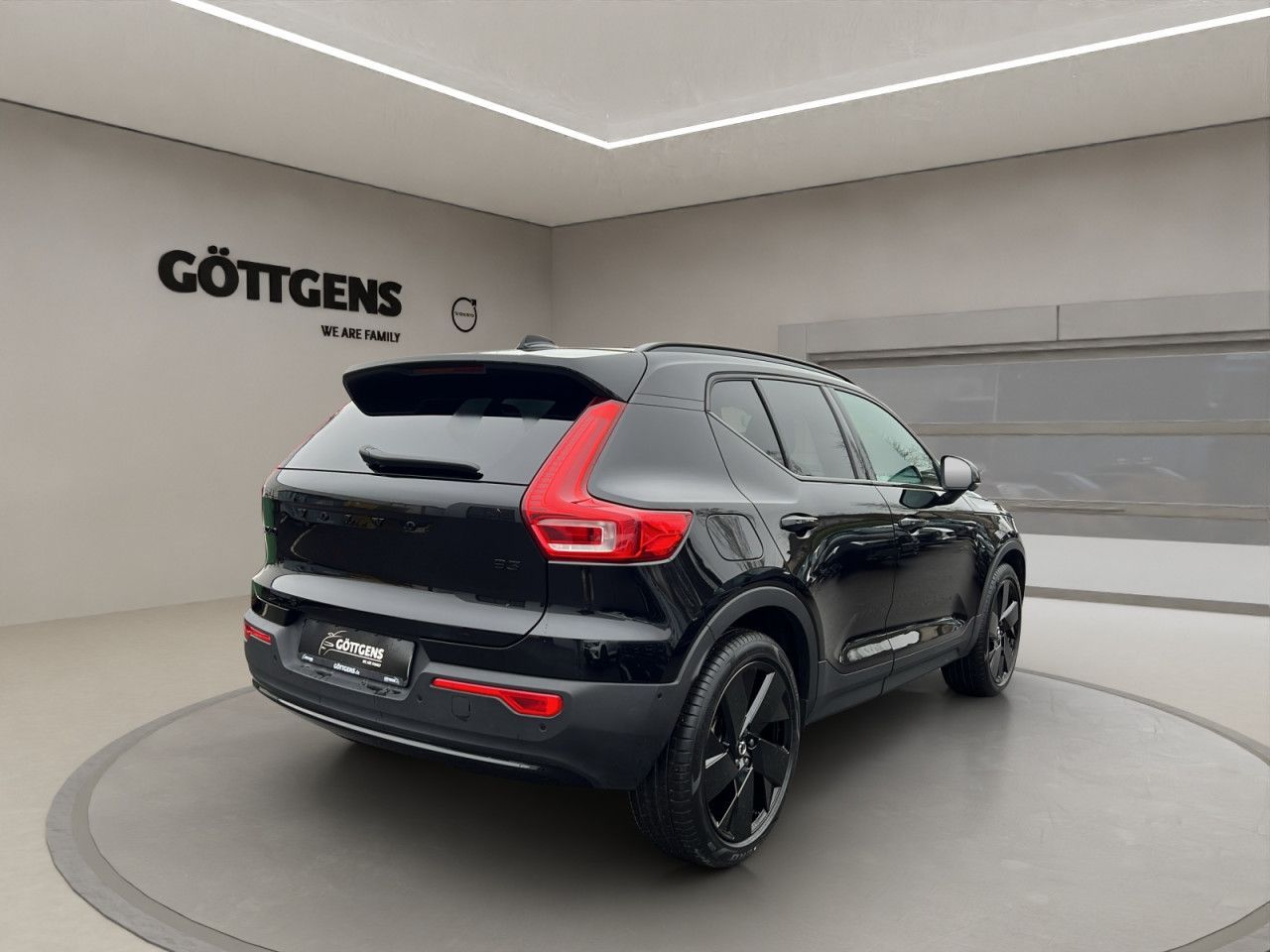 Volvo XC40 B3 Ultra Black Edition AHK BUSINESS PAKET