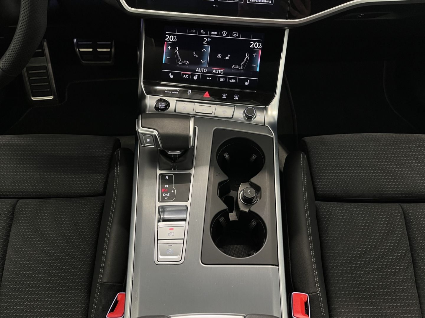 Audi A6 Avant 55 TFSI e qu. S line MATRIX 20 HEAD-UP