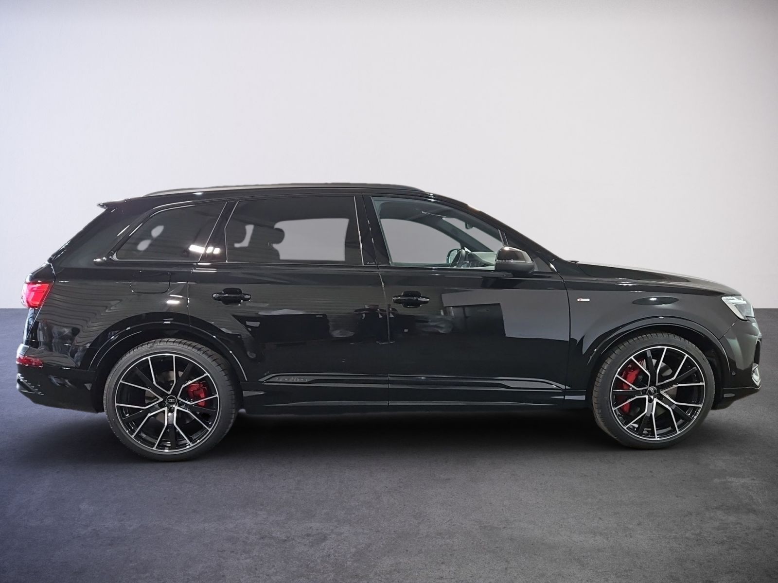 Audi Q7 SUV 60 TFSI e S LINE+MATRIX+AHK+B&O+KAMERA+