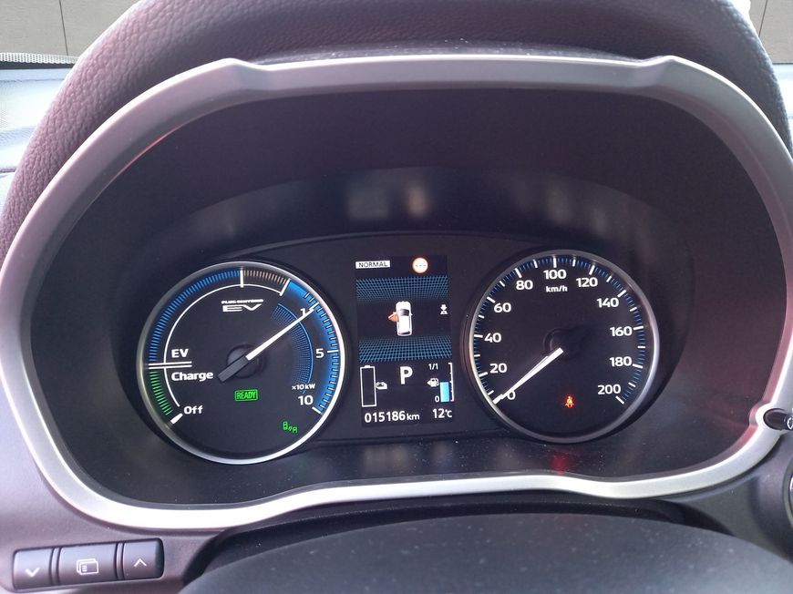 Mitsubishi Eclipse Cross Plug-In Hybrid 4WD Select