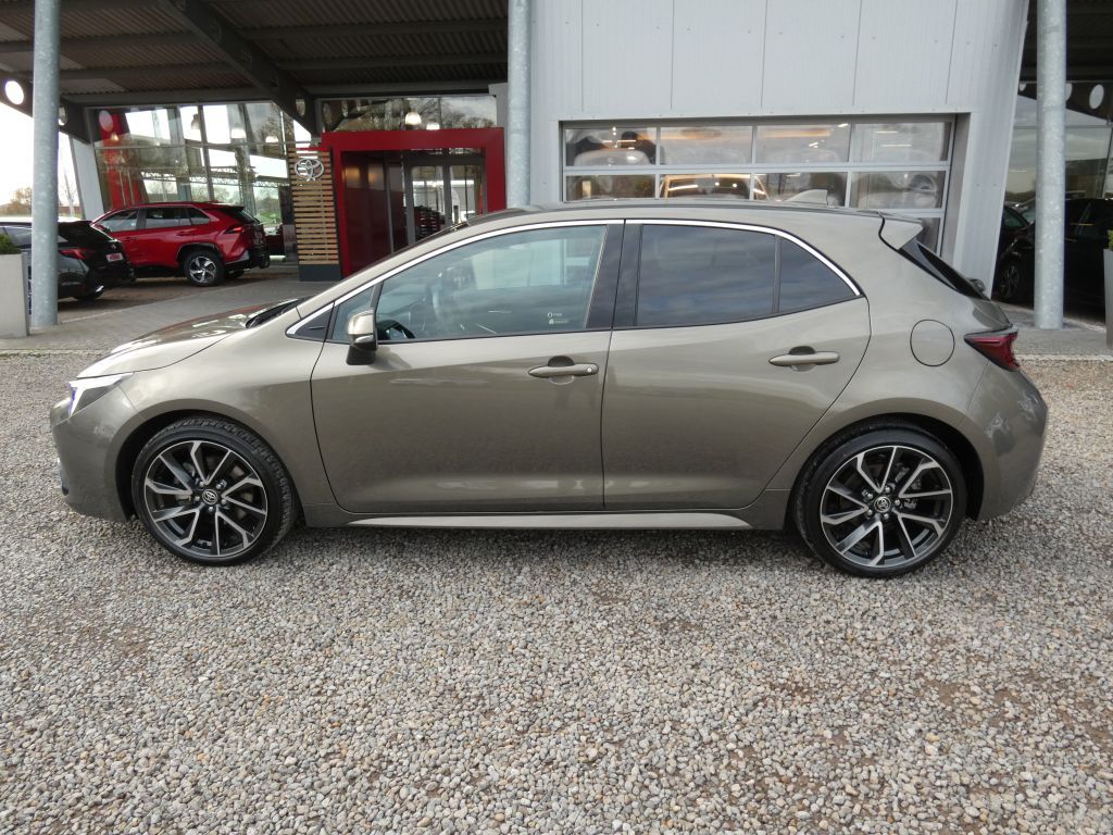 Toyota Corolla 2.0 Hybrid Lounge*Matrix LED+Navi+SHZ