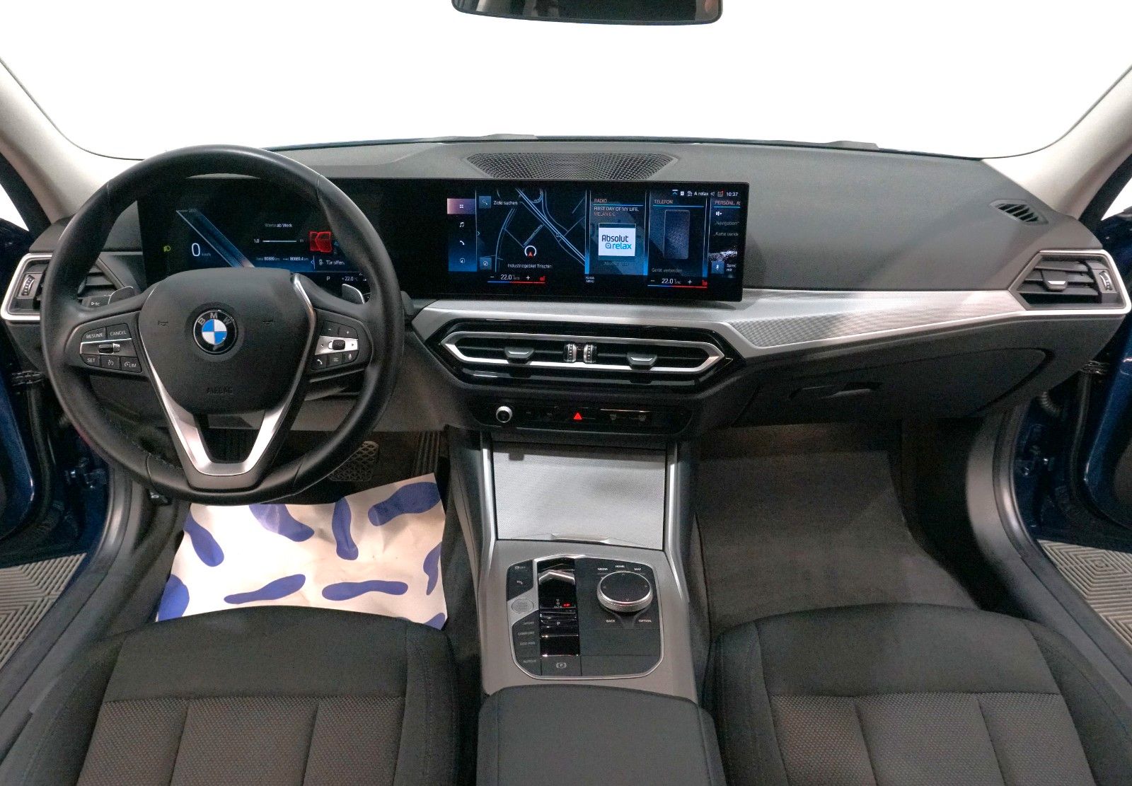 BMW 320 d xDrive Touring - Samsaru's Car Outlet