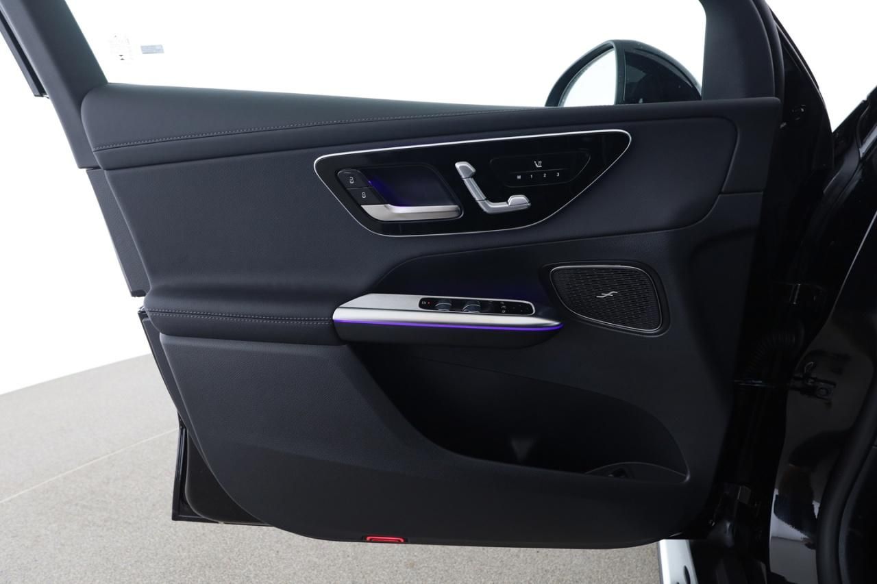 Mercedes-Benz GLC 220 d 4M AMG Digital Light Night MBUX Pano