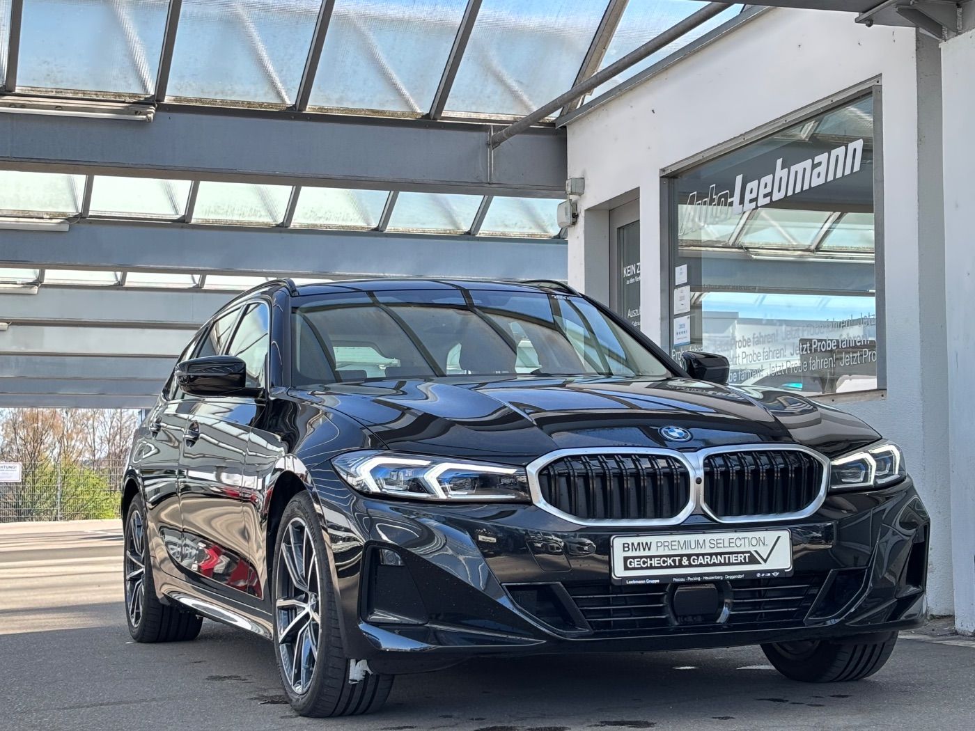 BMW 330e Touring AHK/HeadUp/360 GARANTIE bis 12/2029