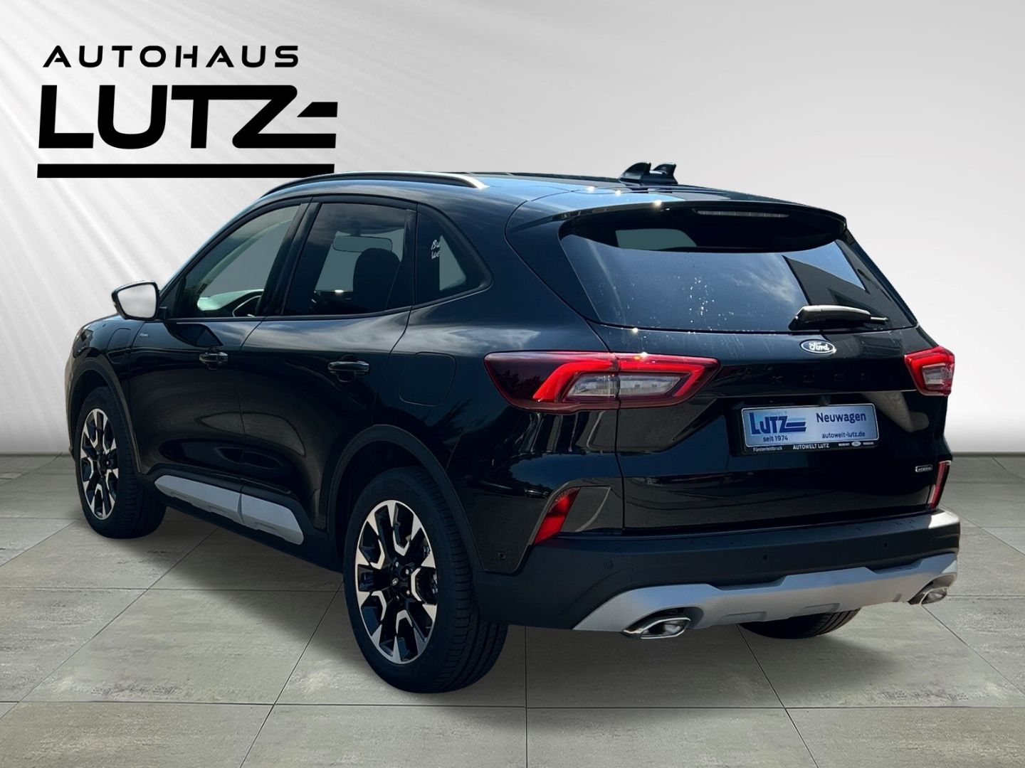Ford Kuga Active X PHEV - Samsaru's Car Outlet
