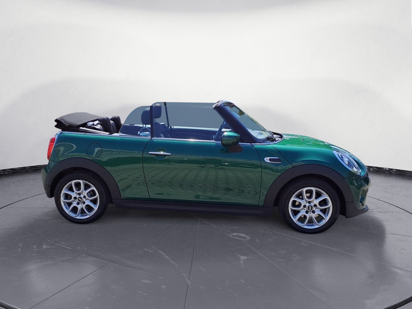 MINI Cooper Cabrio - Samsaru's Car Outlet