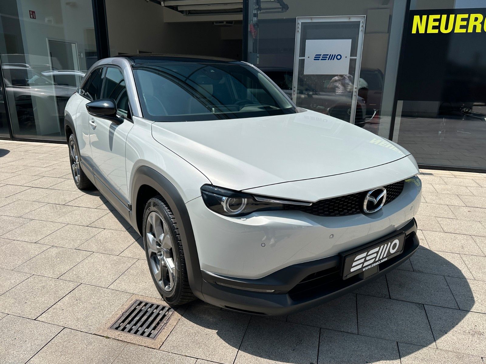 Mazda MX-30 EV AD'VANTAGE-P - Samsaru's Car Outlet