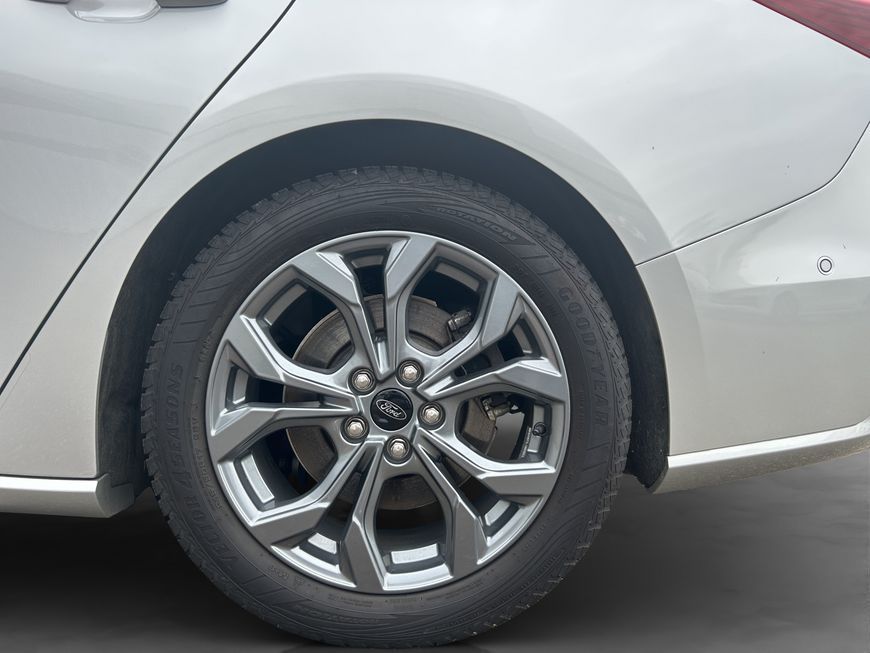 Ford Focus Turnier 1.0 EcoBoost Hybrid Aut. ST-LINE X