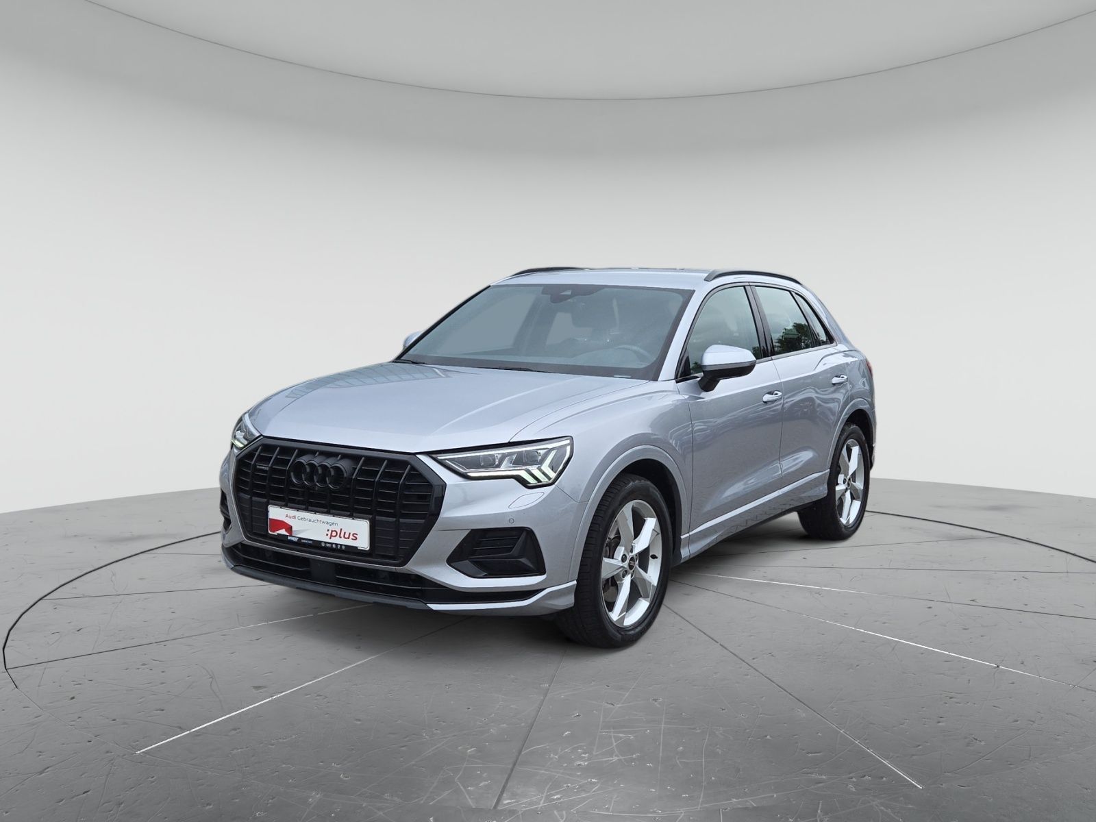 Audi Q3 advanced 40 TFSI quattro S tronic S LINE - Samsaru's Car Outlet