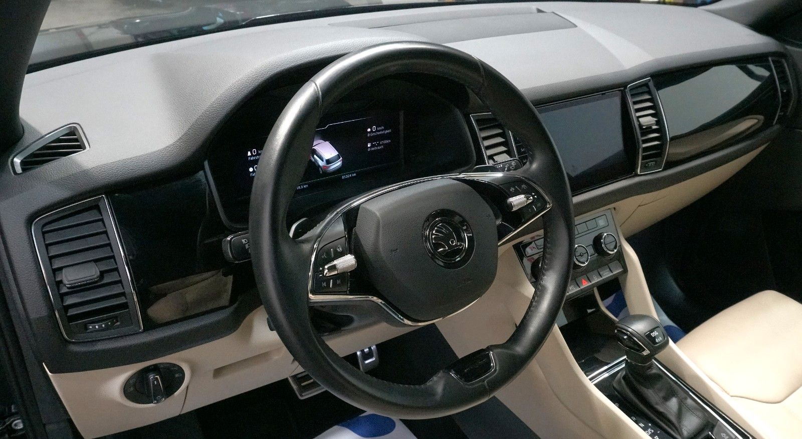 Skoda Kodiaq L&K 4x4 2.0 TDI*ACC*PANO*AHK*360°*