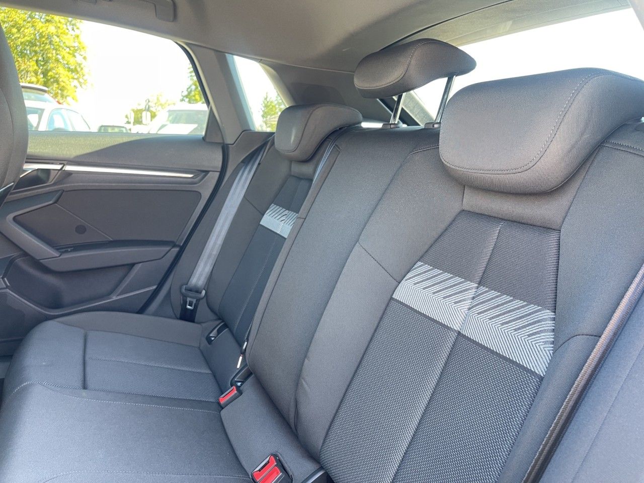 Audi A3 35 2.0TDI DSG Sportback adv./Navi/LED/Bus-Pak