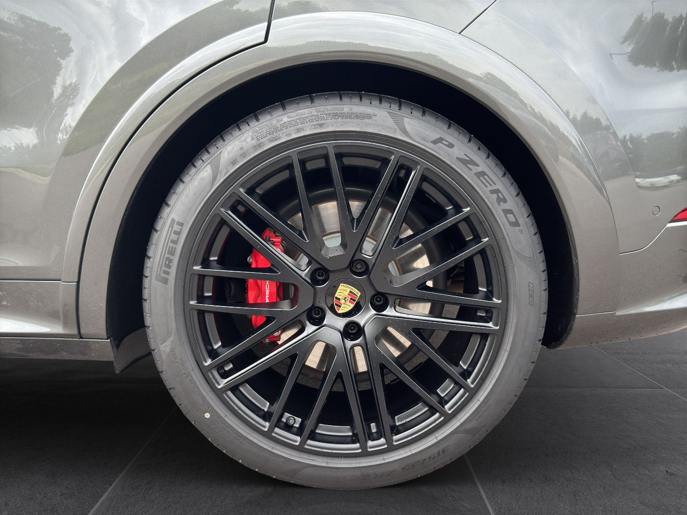 Porsche Cayenne GTS Coupe | PDCC | Hinterachslenkung |