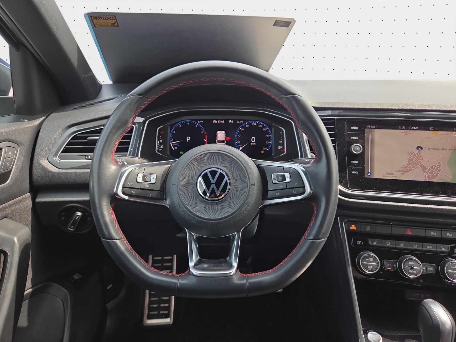 Volkswagen T-Roc 1.5 TSI DSG SPORT - Samsaru's Car Outlet