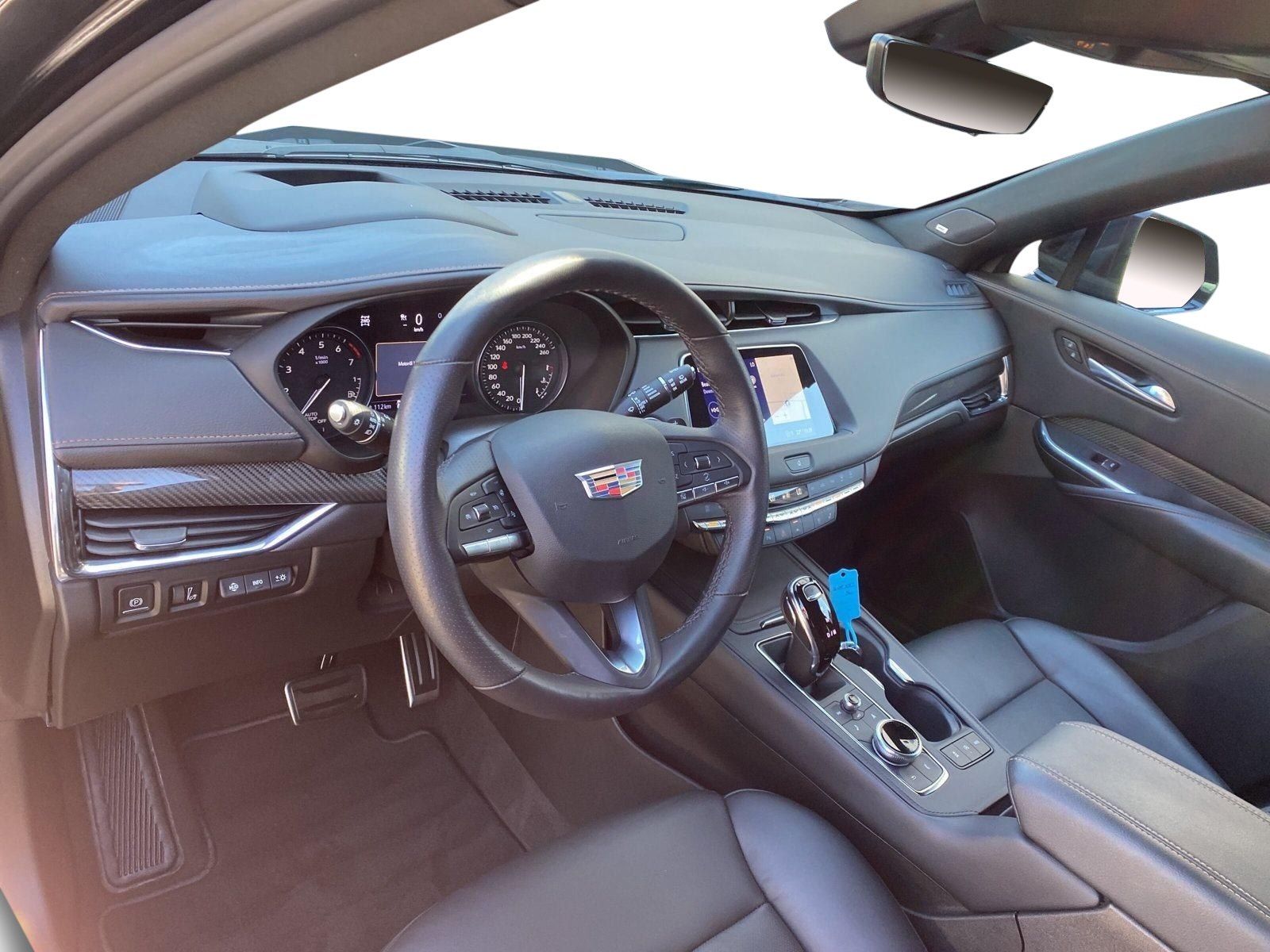Cadillac XT4 2.0 T Sport AWD AHK+360 Kamera+Navi