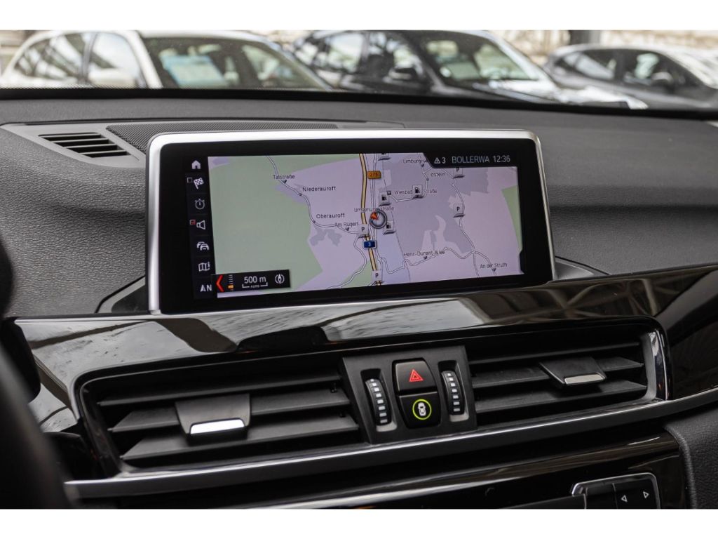 BMW X1 18d - Samsaru's Car Outlet