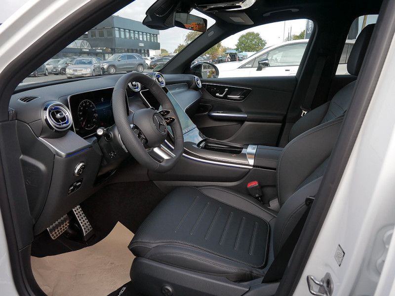 Mercedes-Benz GLC 220 d 4MATIC AMG NIGHT MEMO 360 AHK DISTR