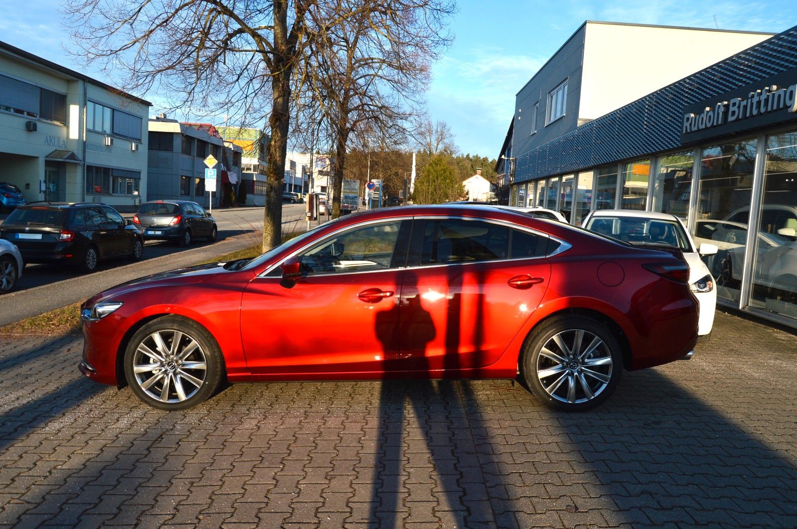 Mazda 6 Limousine Benzin 194PS 6AG Exclusive-Line Navi