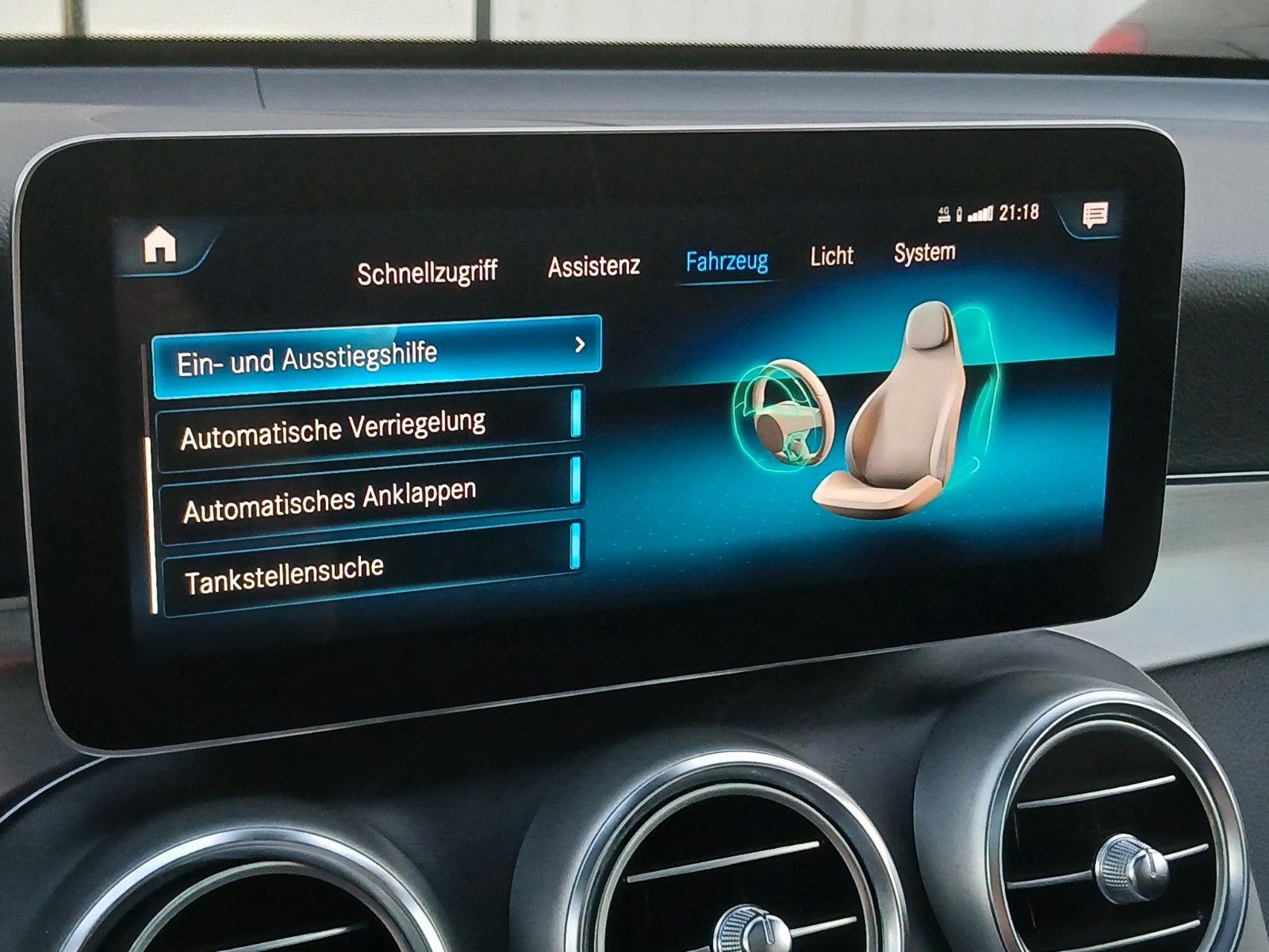 Mercedes-Benz GLC300de AMG 4M_360_Panorama_Leder_Sitzklima_LED
