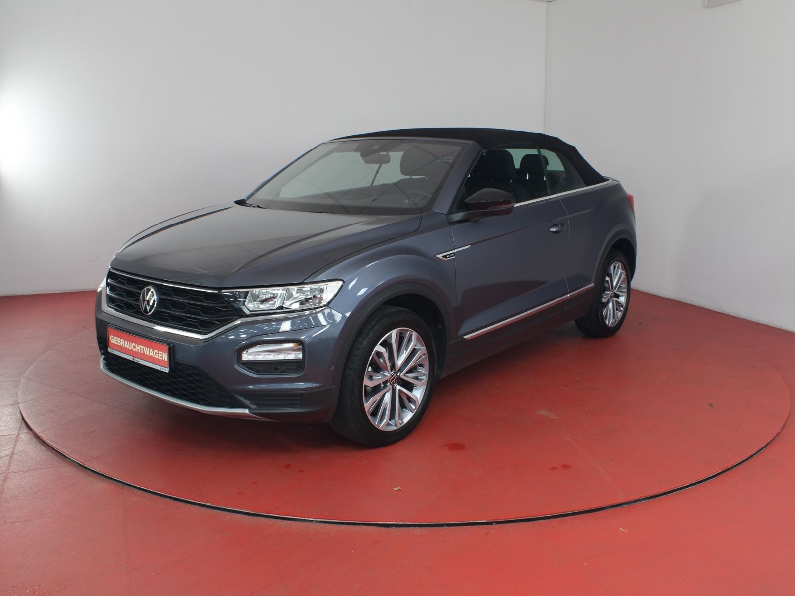 Volkswagen T-Roc 1.0 TSI - Samsaru's Car Outlet