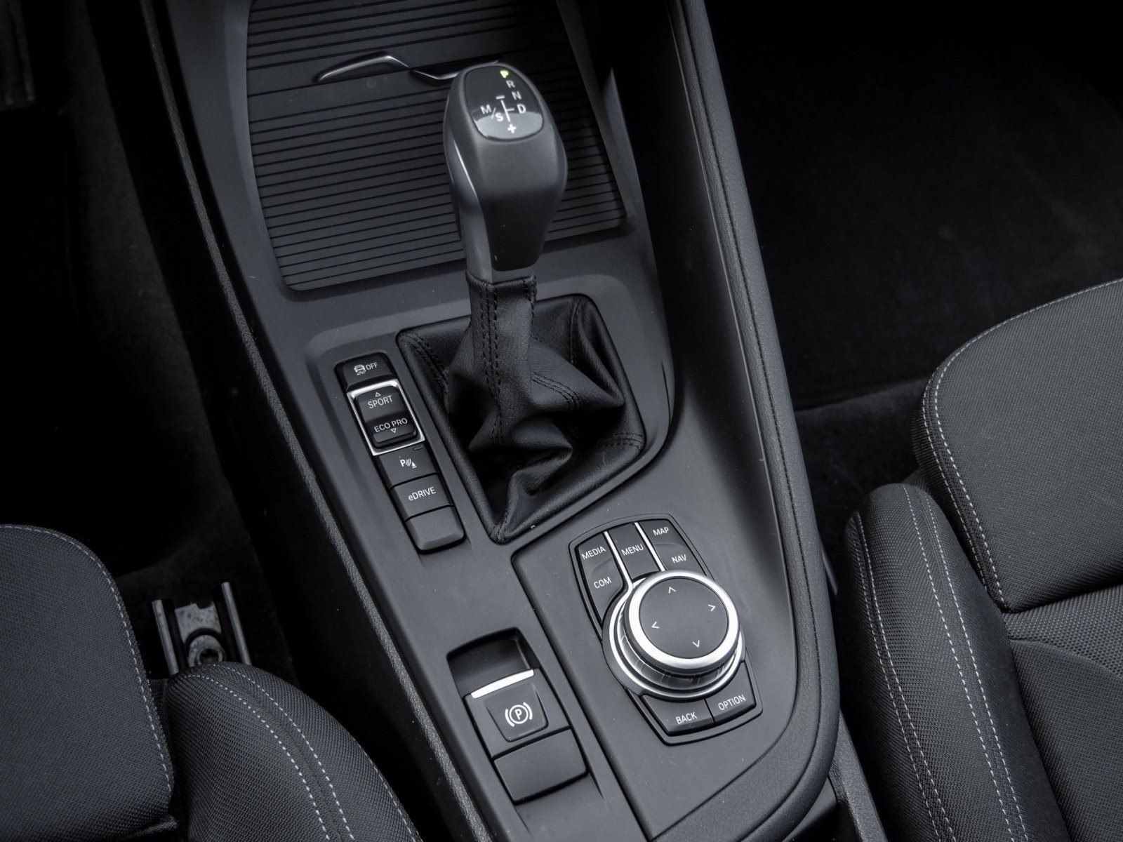 BMW X1 xDrive25e ADVANTAGE - Samsaru's Car Outlet