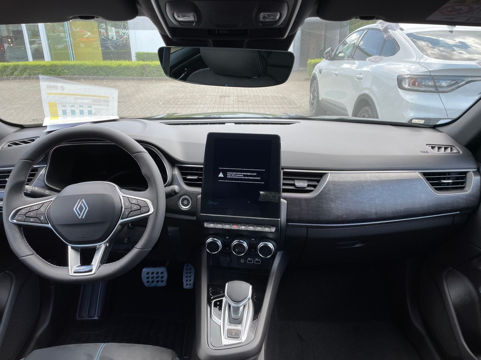 Renault Arkana Esprit Alpine E-Tech Full Hybrid - Samsaru's Car Outlet