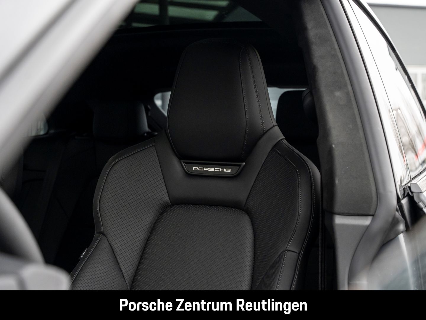 Porsche Macan Turbo Burmester Luftfederung InnoDrive LED
