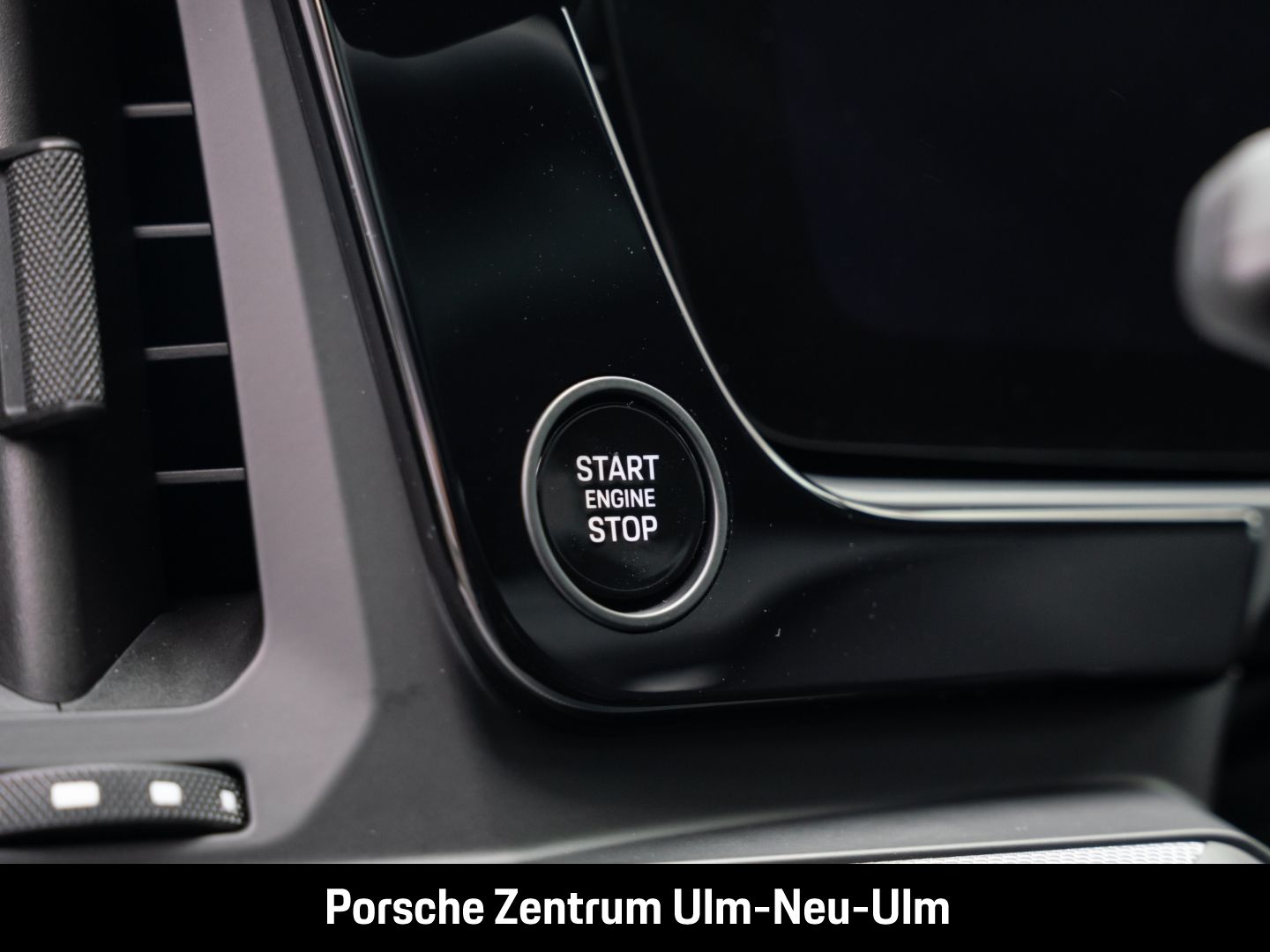 Porsche Cayenne Coupe InnoDrive Surround-View LED-Matrix