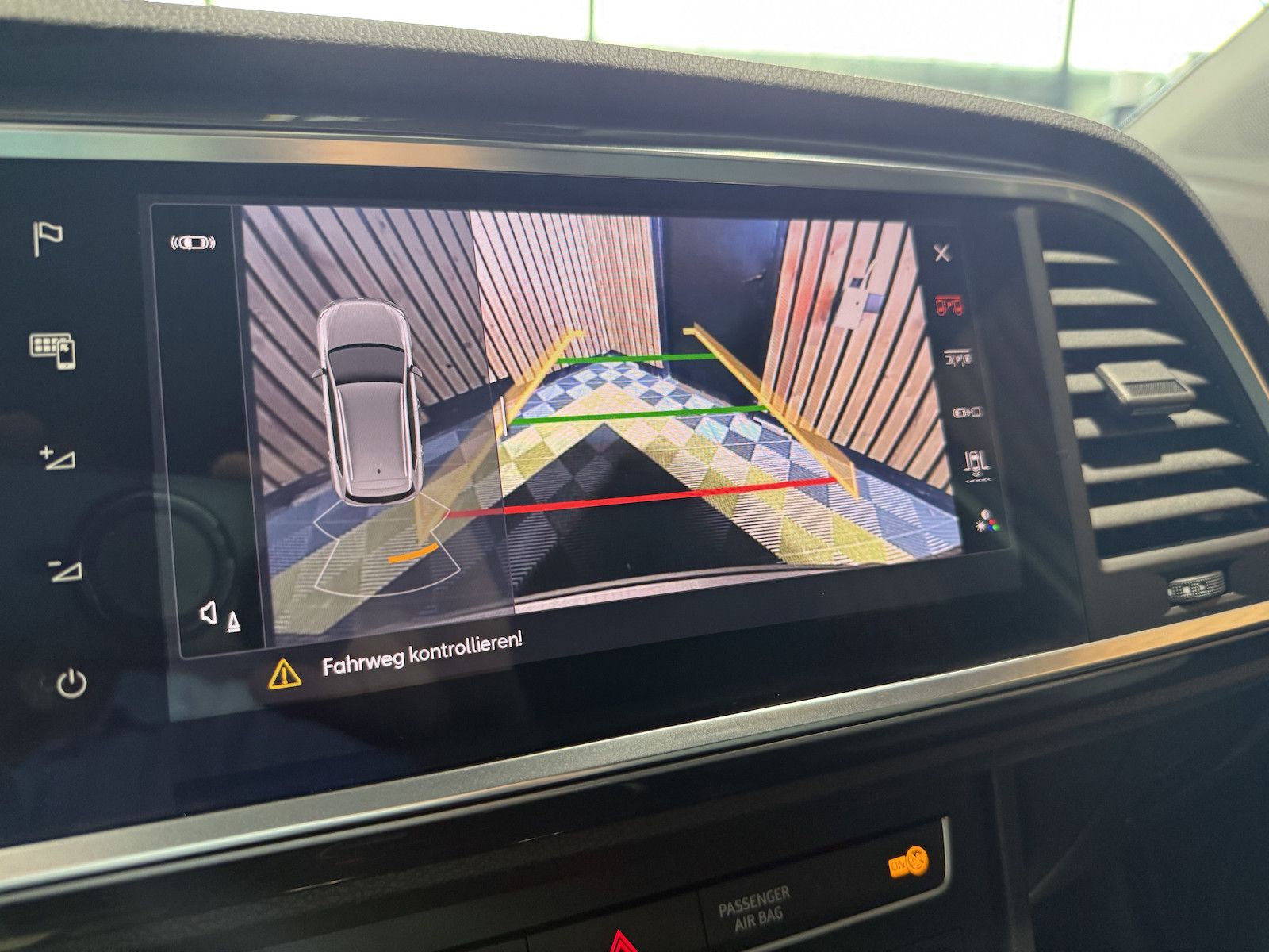 Seat Ateca 2,0 TDI DSG Navi*LED*Kam*Virtual*AHK*Beats
