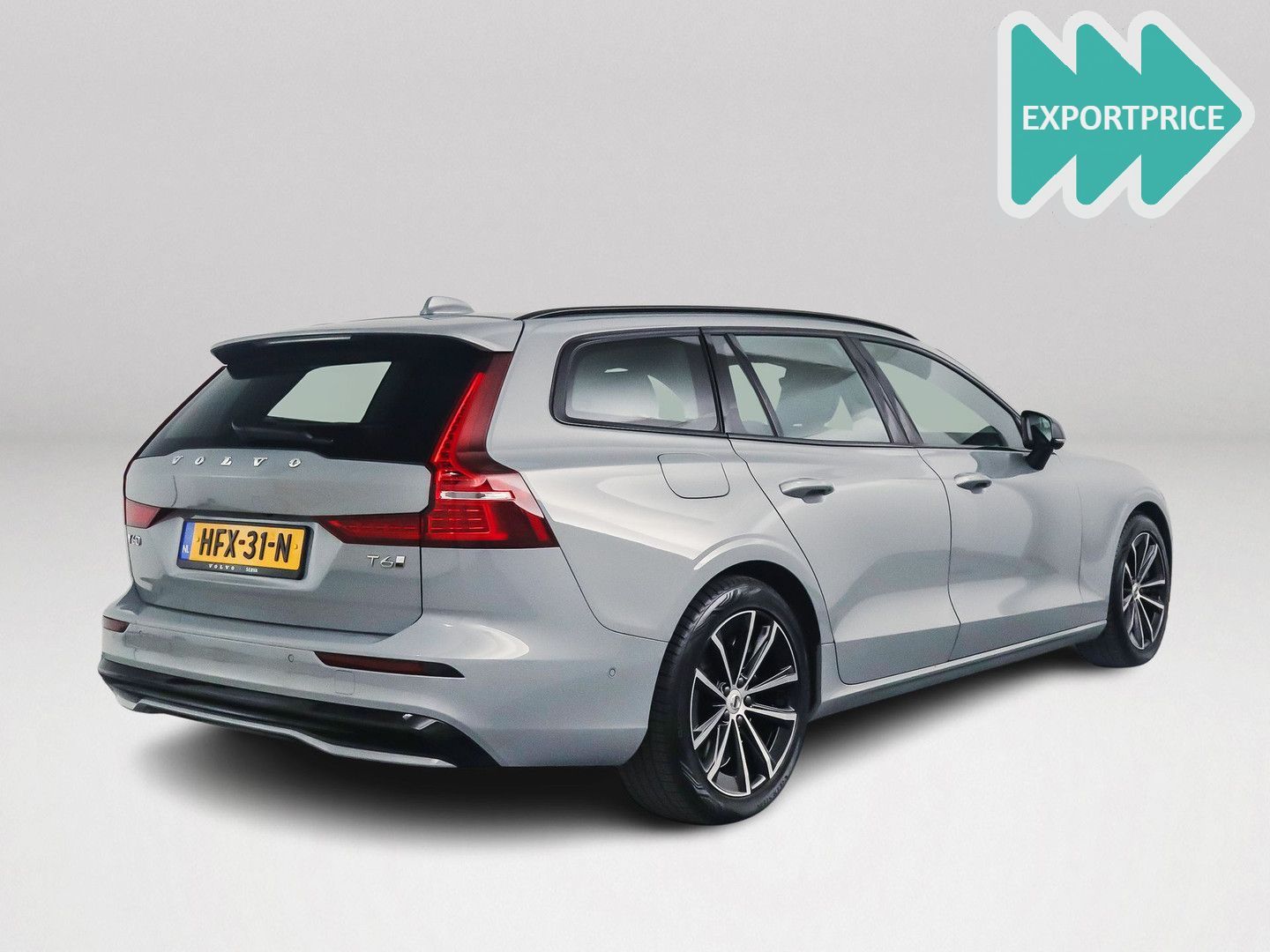 Volvo V60 T6 Plug-in hybrid AWD Plus Dark | Parkeercam