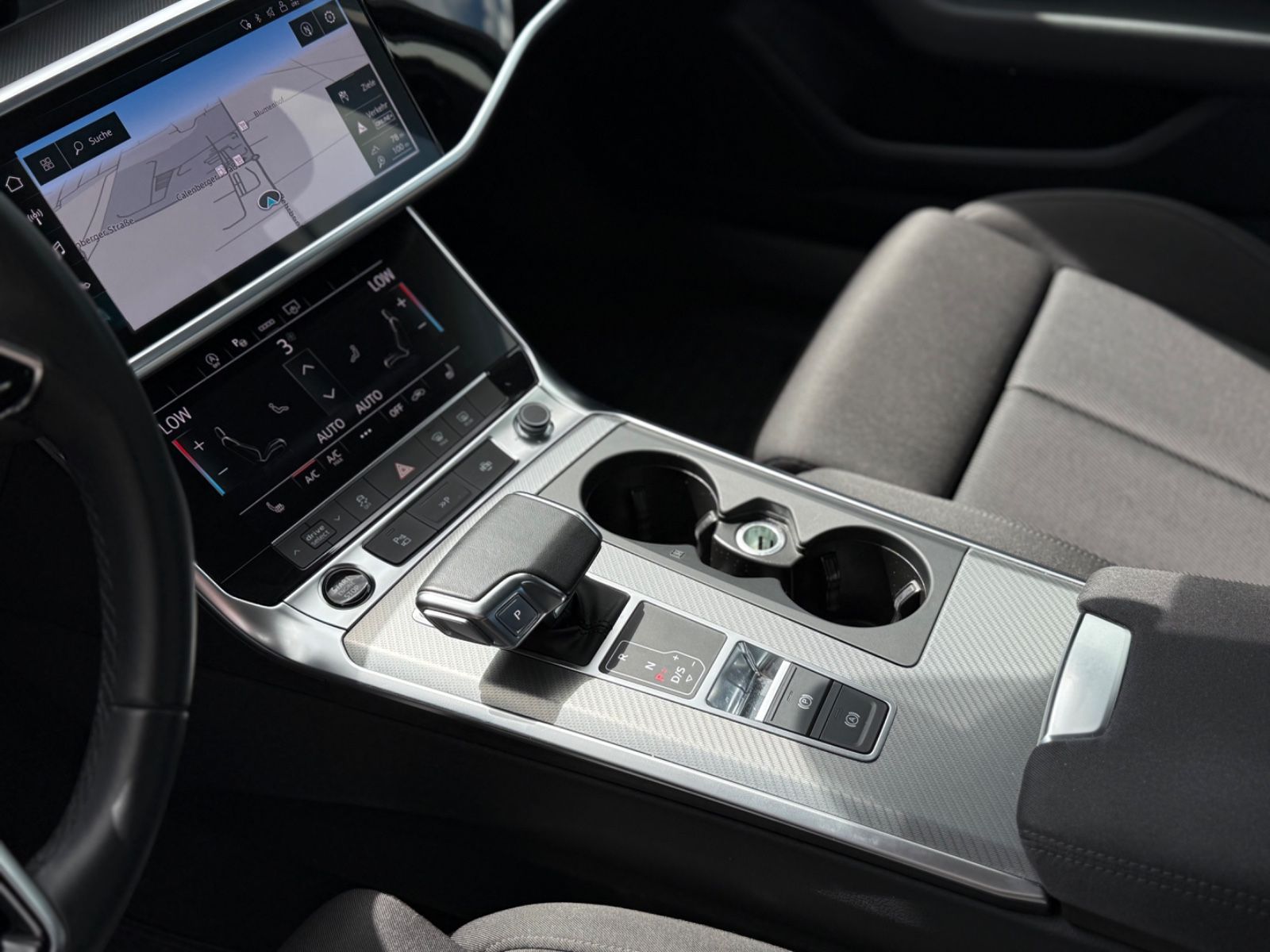 Audi A6 Avant 40 TDI sport - Samsaru's Car Outlet