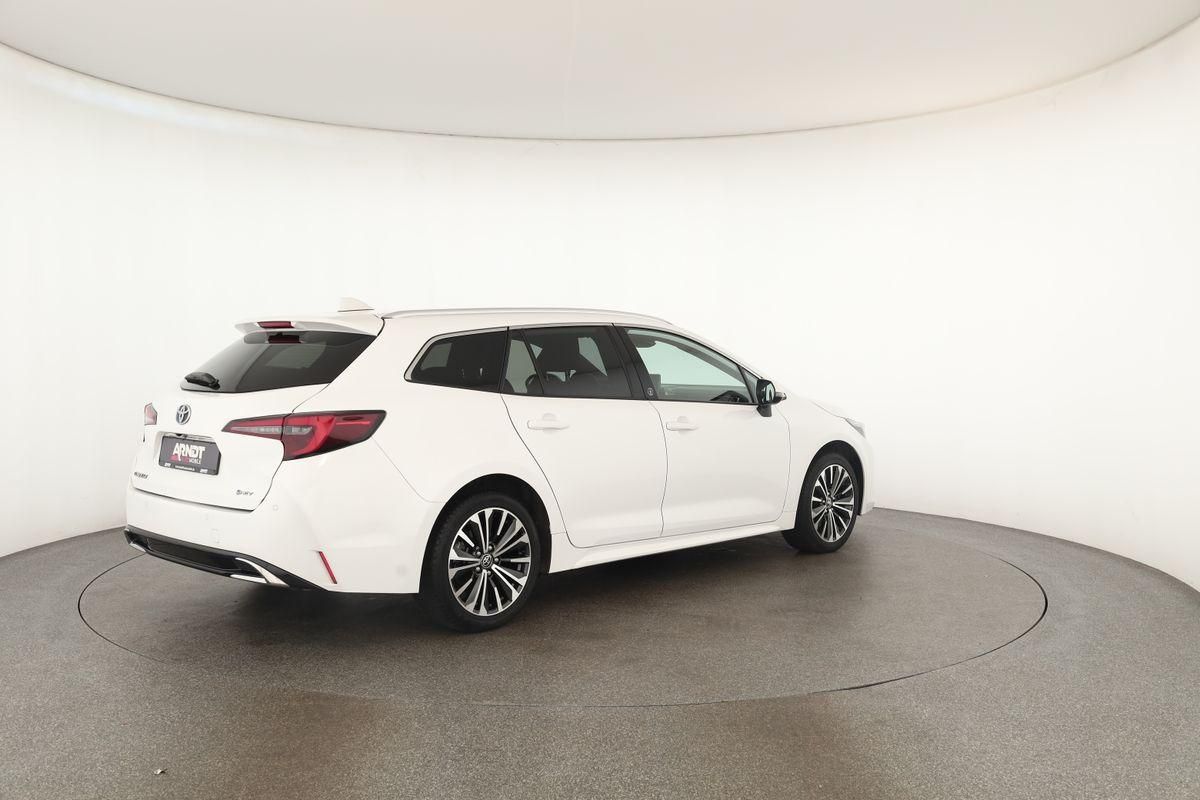 Toyota Corolla Touring Sports 2.0 CVT Team D Navi Kam