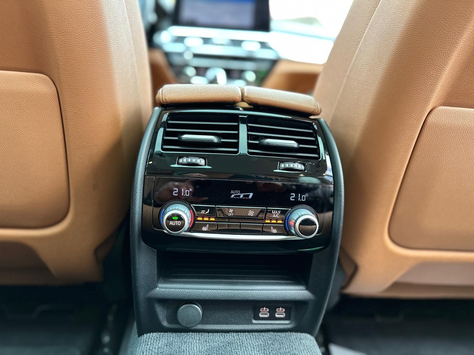 BMW 520 d Touring *Luxury* DIS.KEY/HUD/360/HiFi/PANO